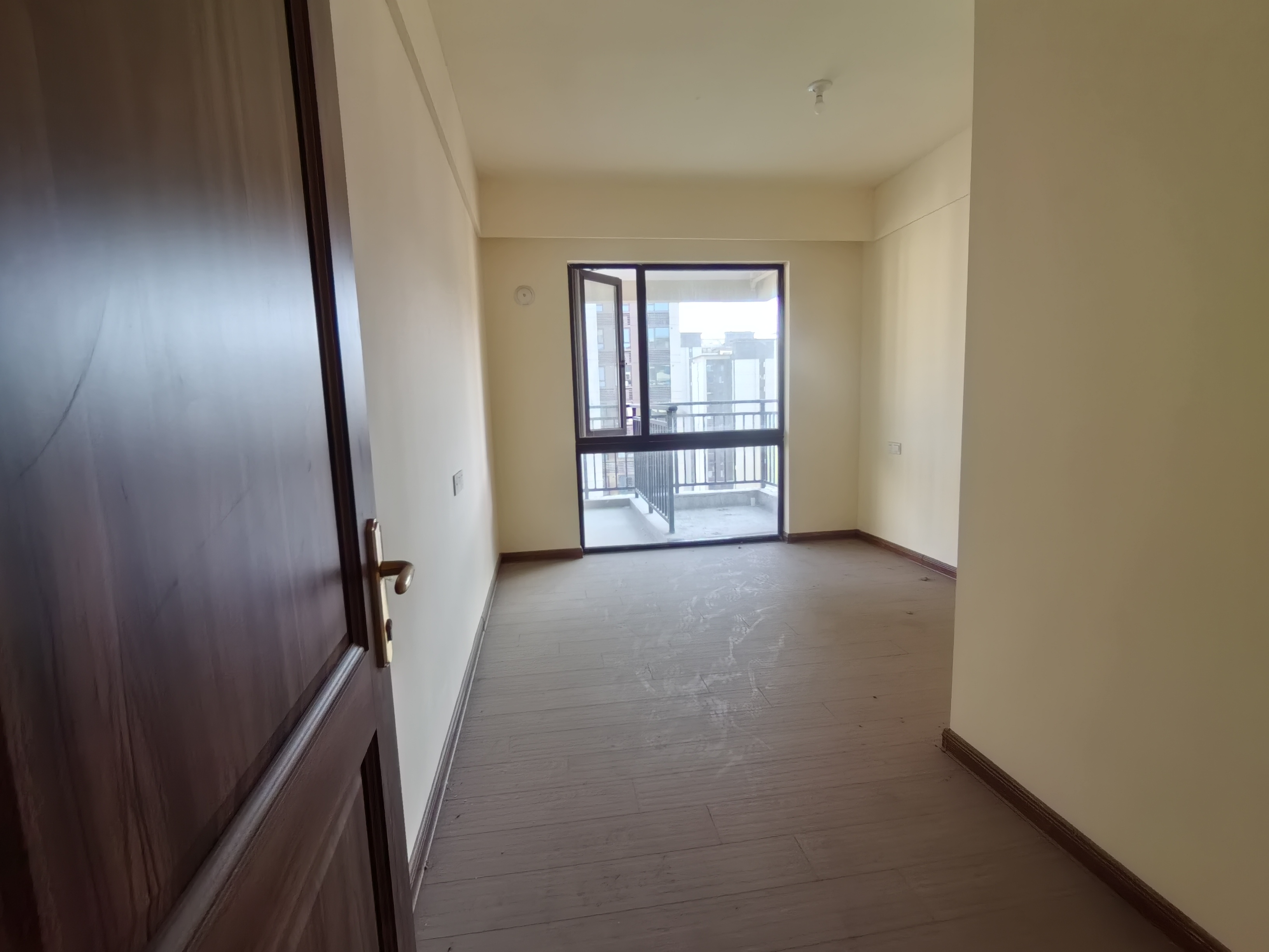 碧桂园翘楚棠  4室2厅2卫    79.8万卧室