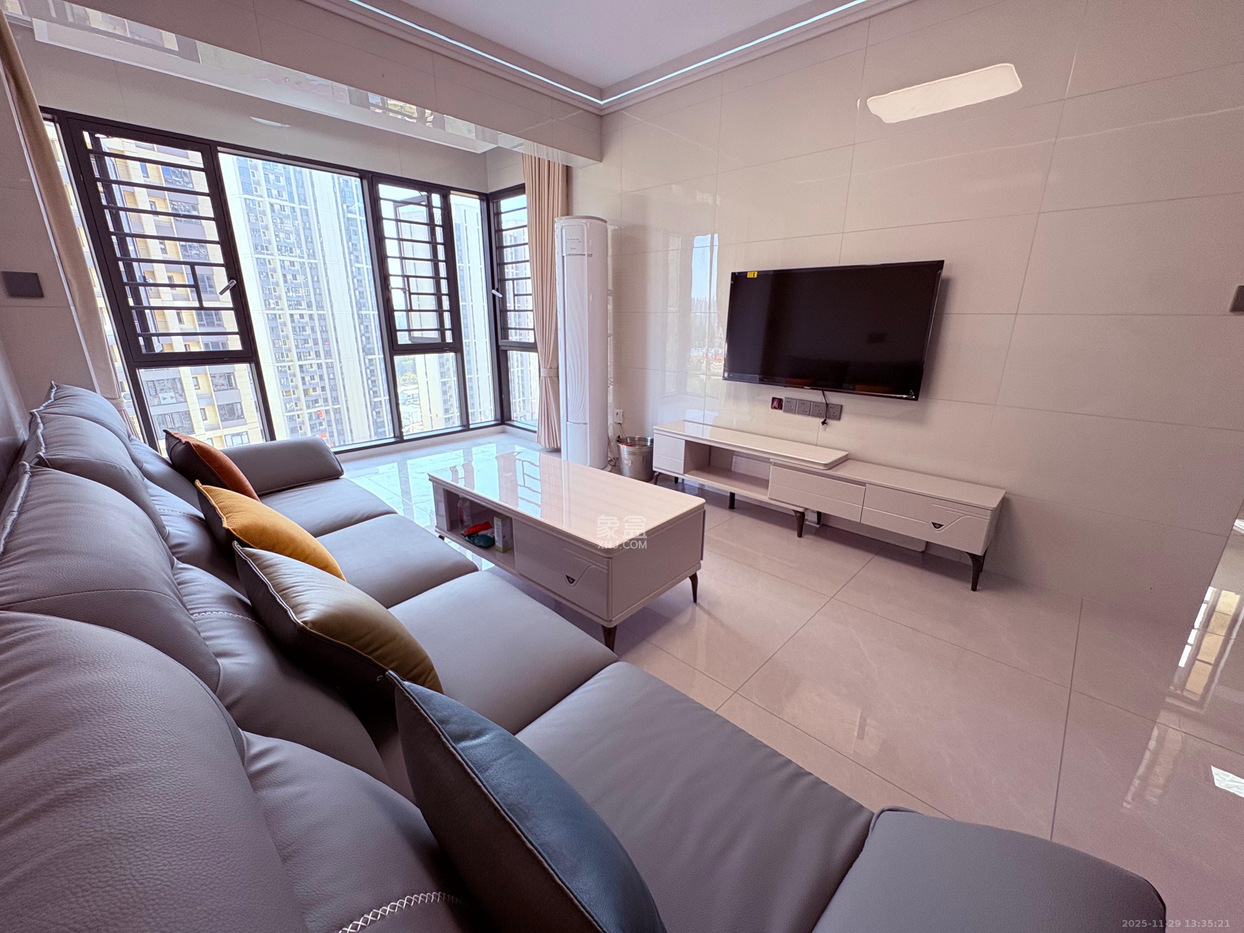 山月嘉园 1室0厅0卫 2200.0元/月 山月嘉园 1室0厅0卫 2200.0元/月室内图