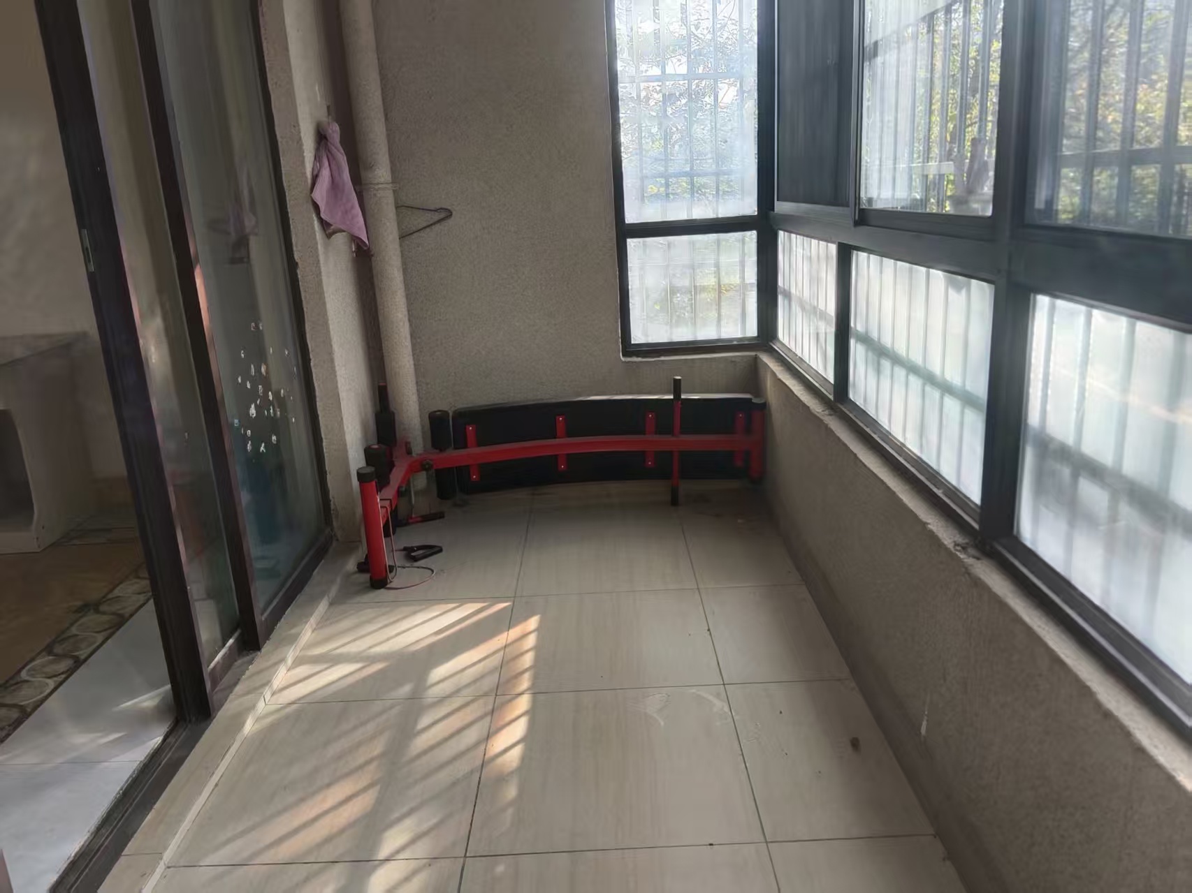 碧桂园 4室2厅2卫 1800.0元/月 碧桂园 4室2厅2卫 1800.0元/月室内图