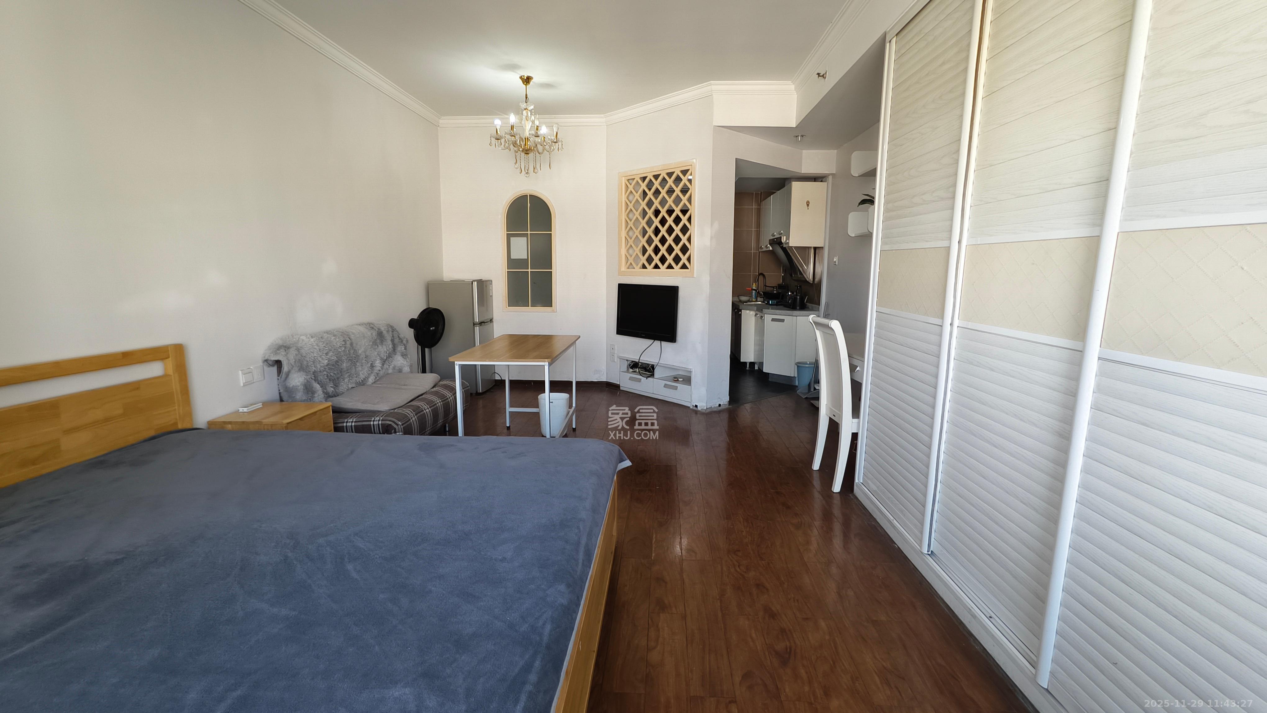 时代星城  1室1厅1卫    900.0元/月室内图