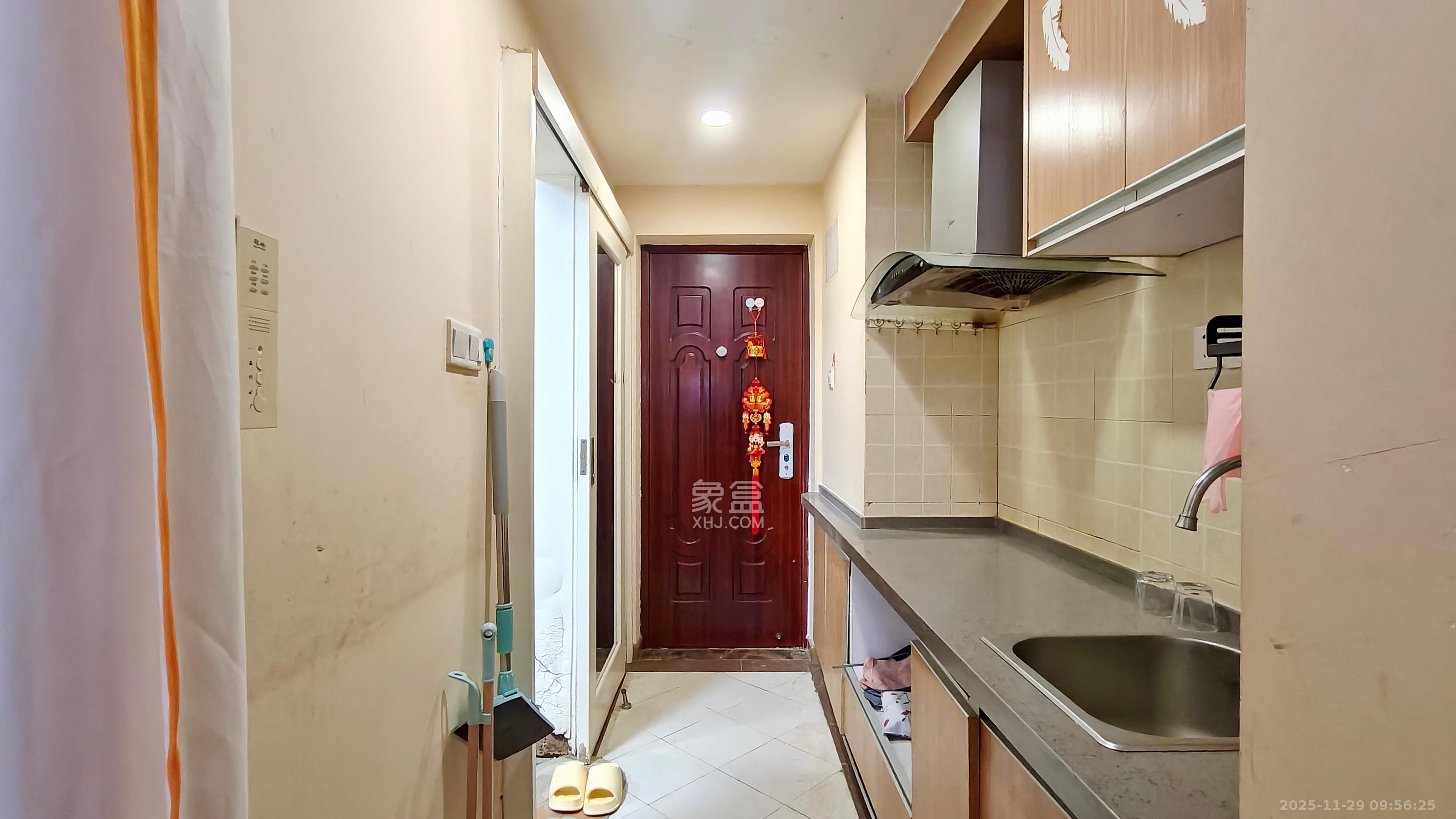 米兰春天  1室1厅1卫    1100.0元/月室内图