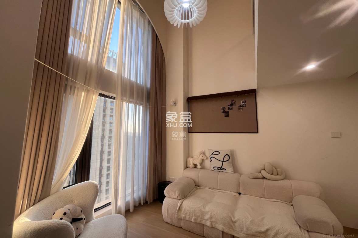 卓越江岸 2室1厅1卫 2600.0元/月 卓越江岸 2室1厅1卫 2600.0元/月室内图