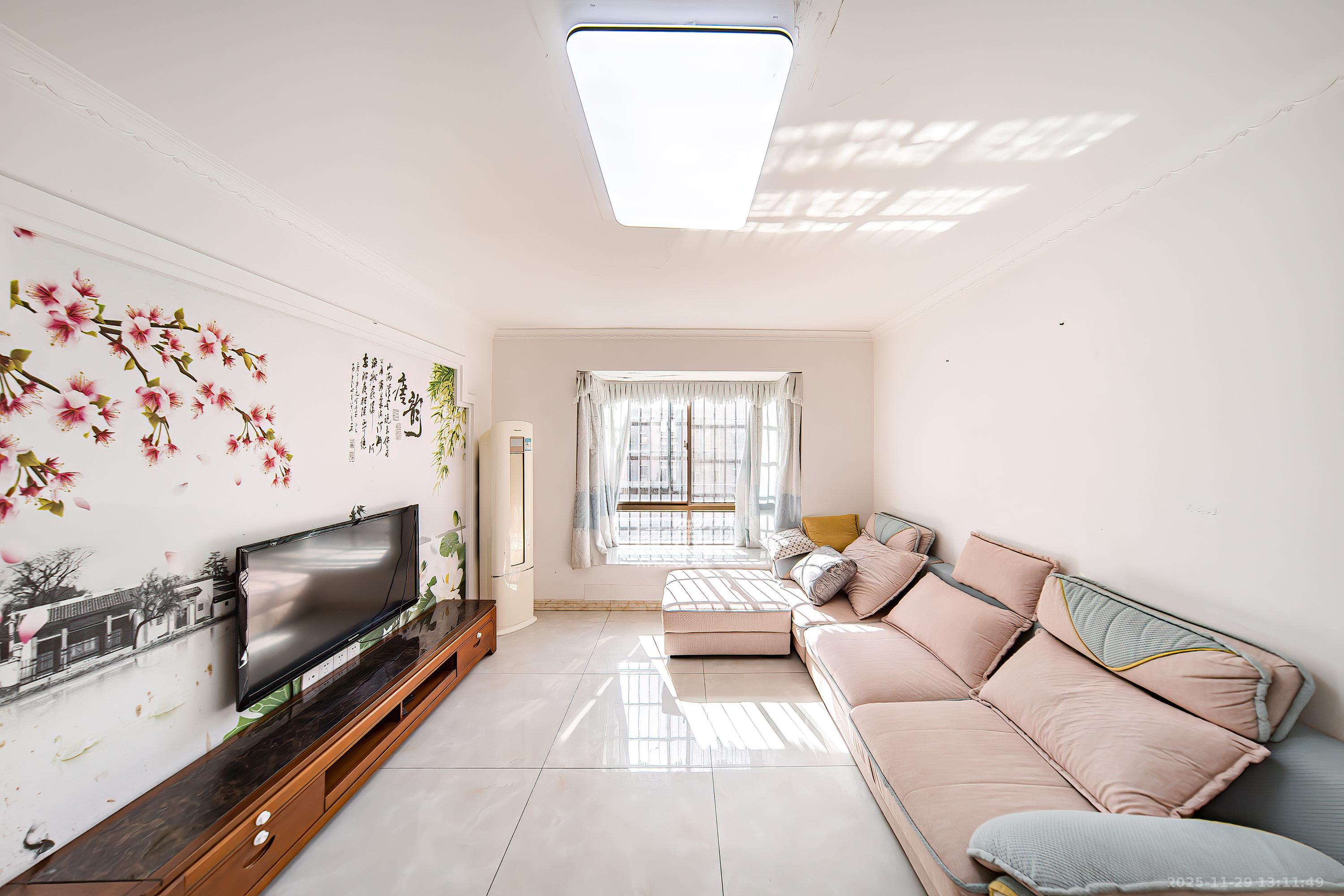 四方水岸(世方水岸)  1室2厅1卫    69.8万