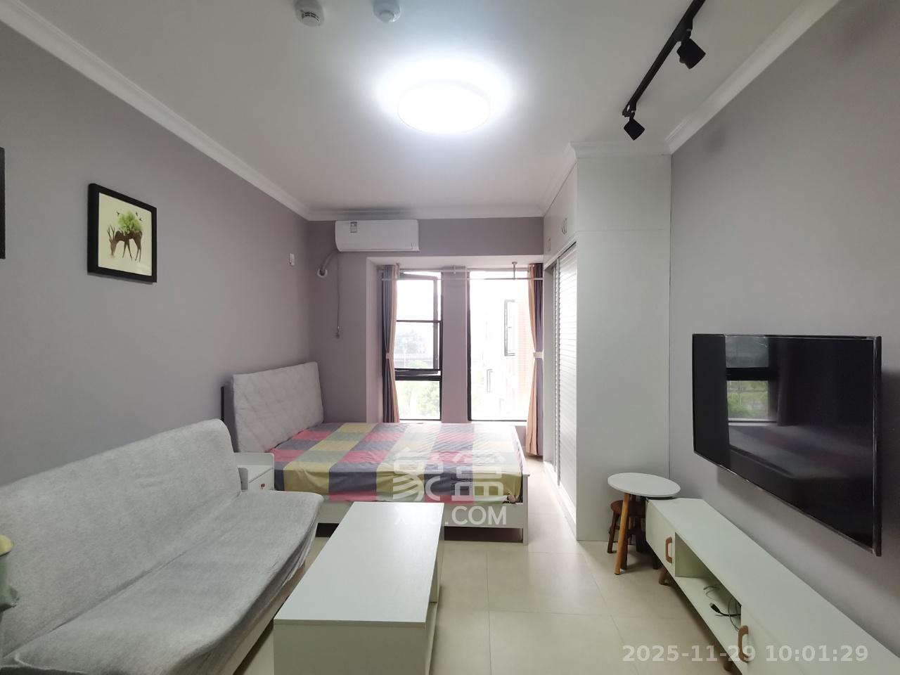 中建芙蓉嘉苑 1室1厅1卫 1300.0元/月 中建芙蓉嘉苑 1室1厅1卫 1300.0元/月室内图