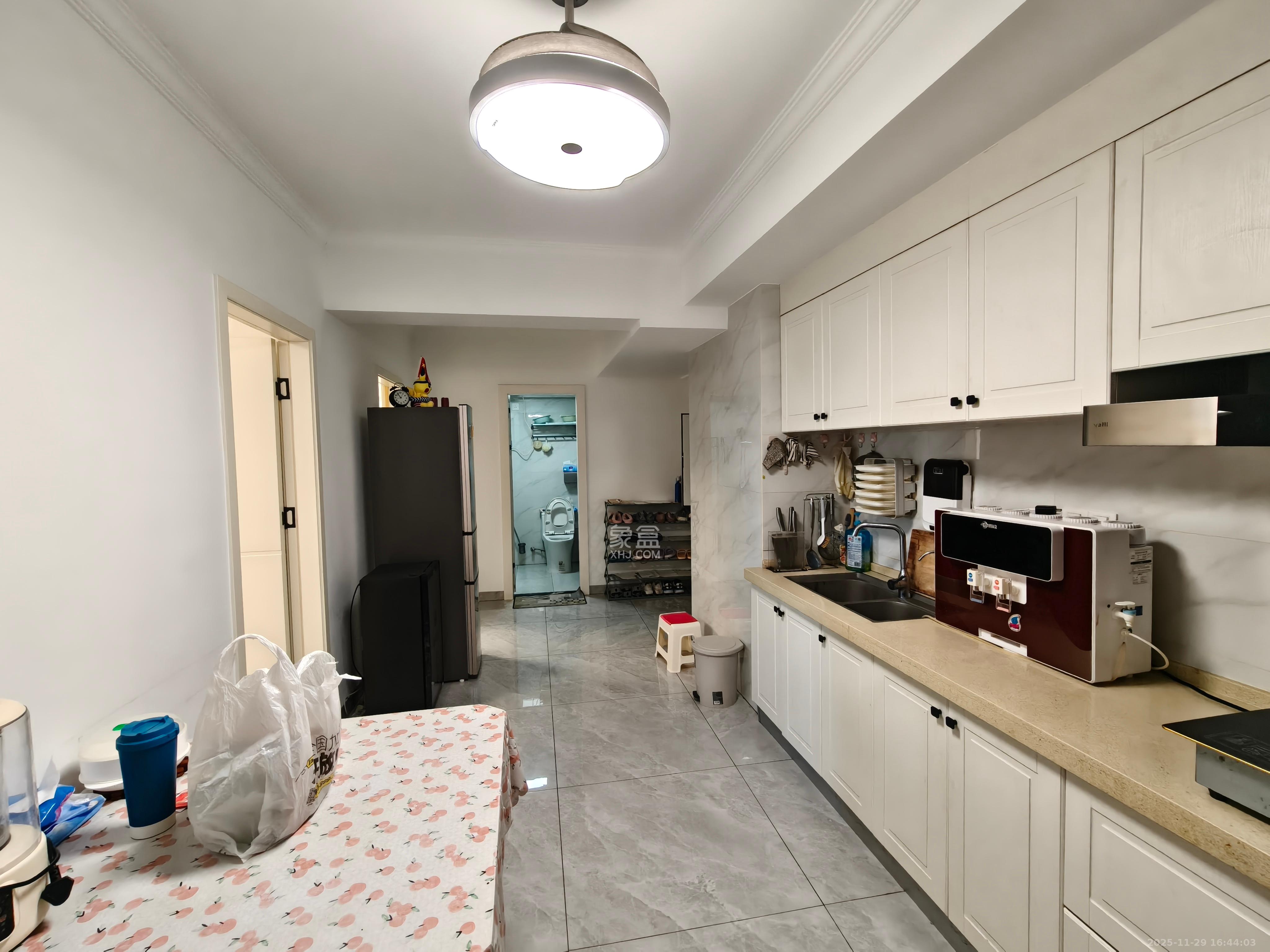 新国际(森和大厦) 2室1厅1卫 3800.0元/月 新国际(森和大厦) 2室1厅1卫 3800.0元/月室内图