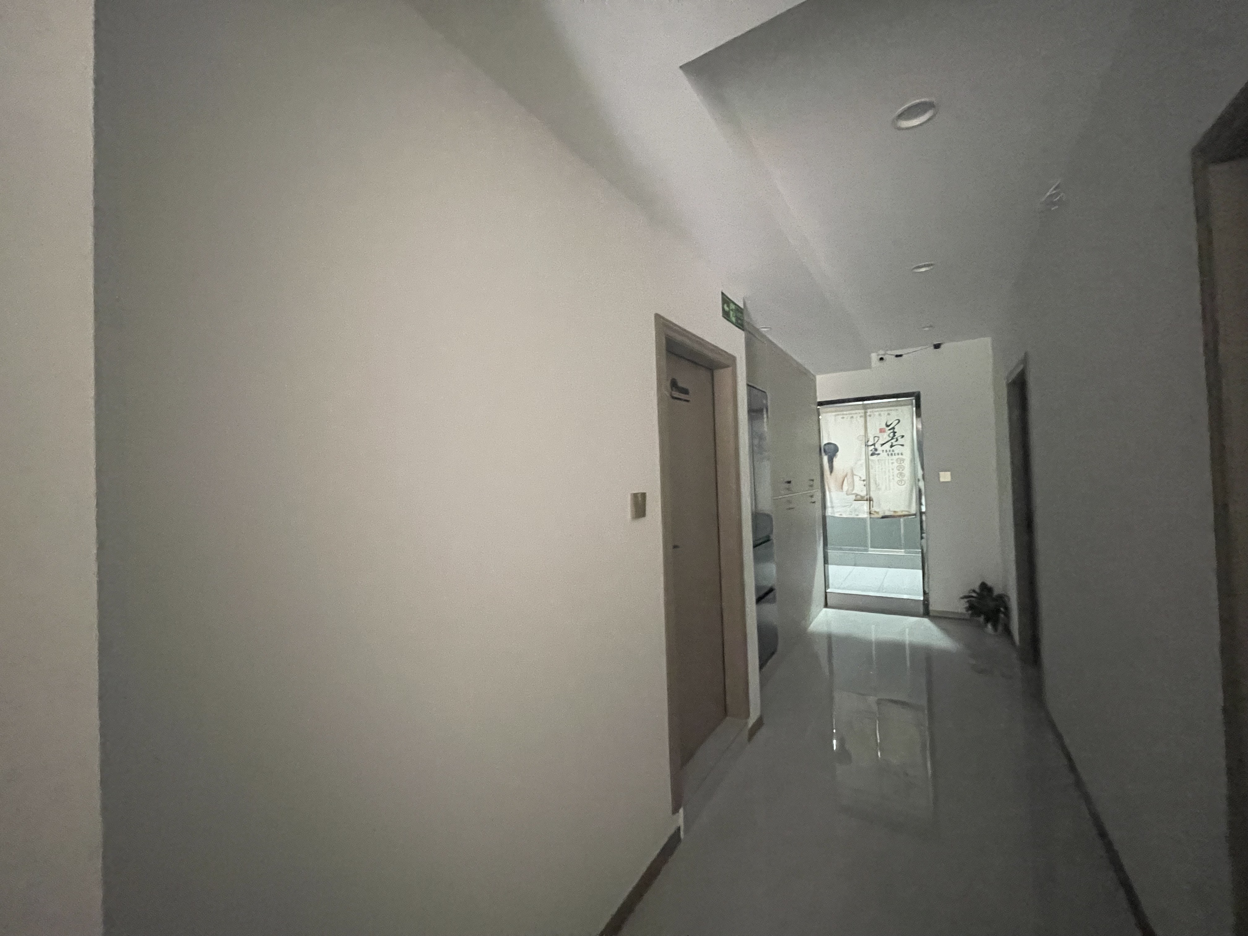 绿地领海广场   90.0㎡      10000.0元/月室内图