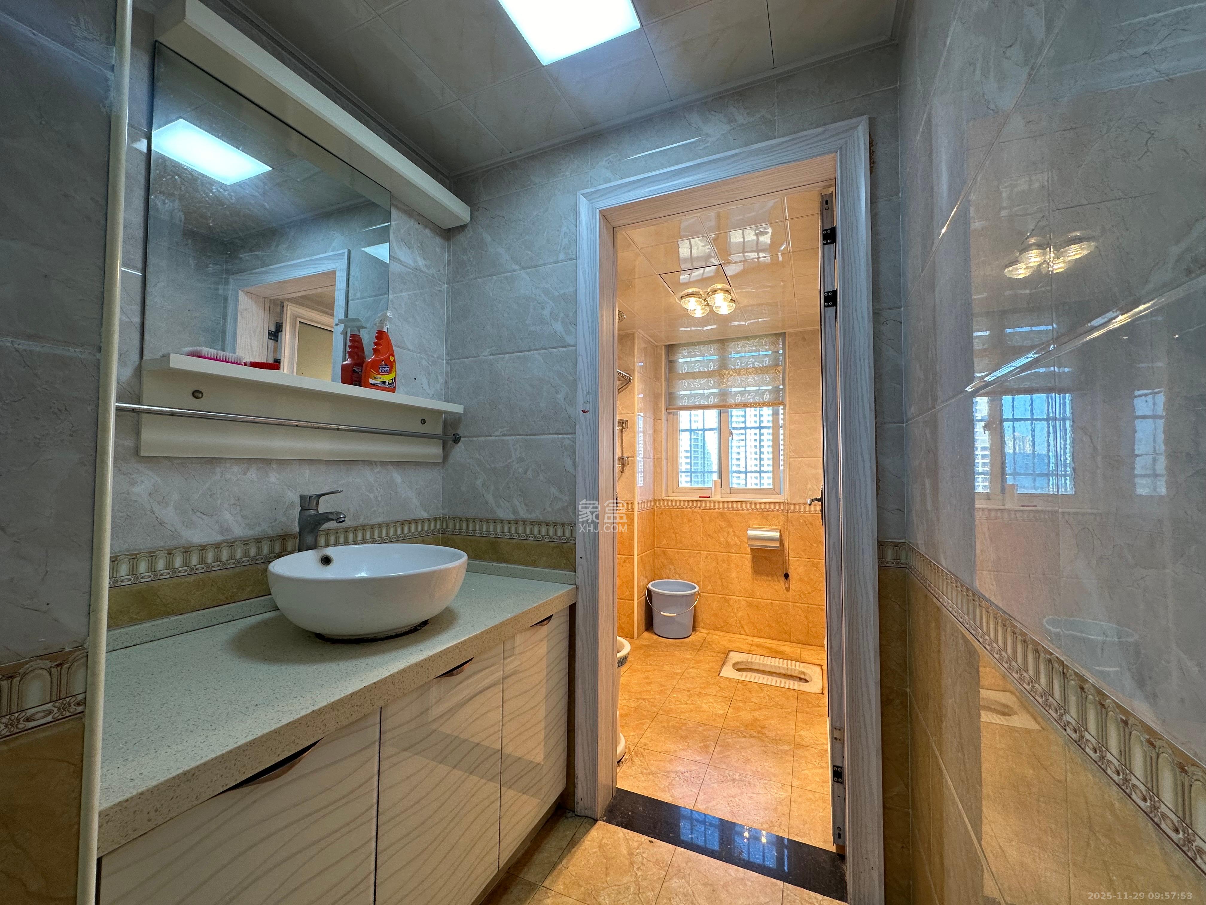 时代星城  3室2厅1卫    2000.0元/月室内图