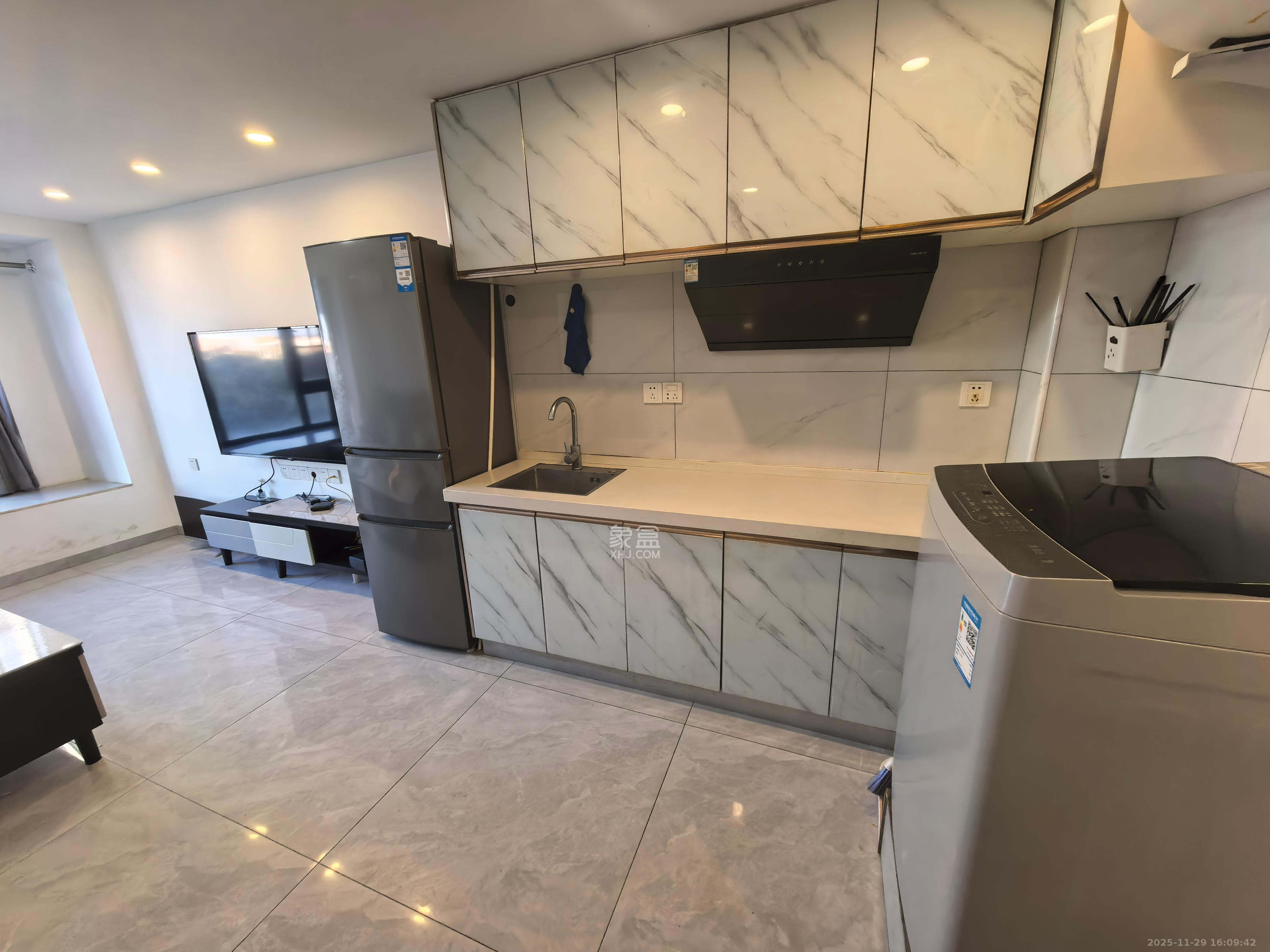 新城悦隽  2室1厅1卫    1600.0元/月室内图