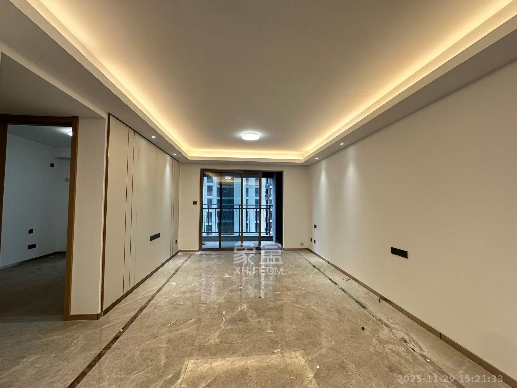 旭辉雨花郡 3室2厅2卫 3800.0元/月 旭辉雨花郡 3室2厅2卫 3800.0元/月室内图