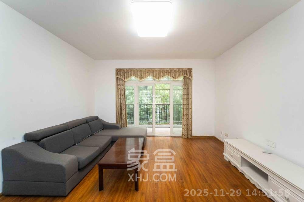 东南雅苑  2室2厅1卫    2100.0元/月