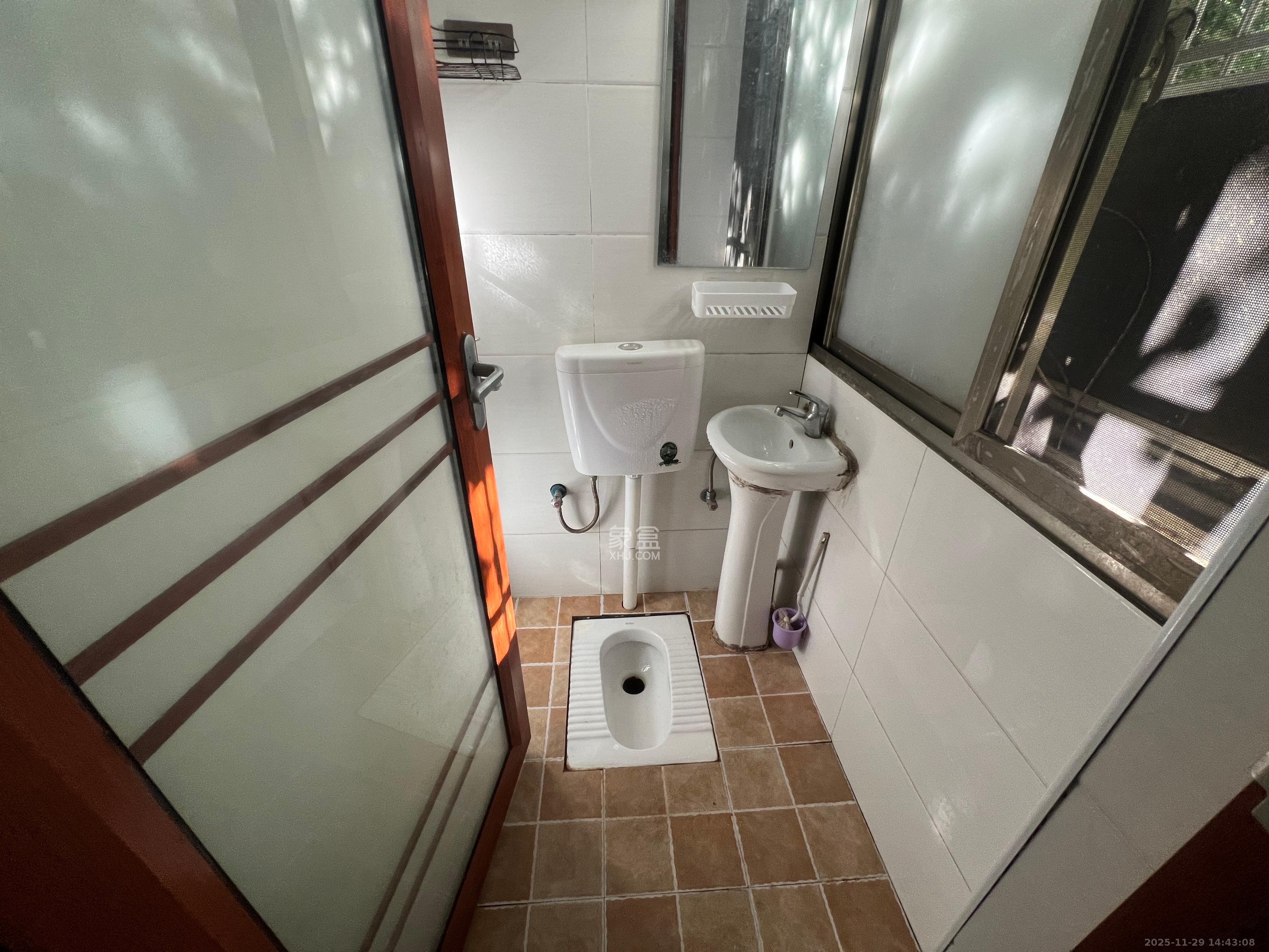 润泽园  1室0厅0卫    900.0元/月室内图