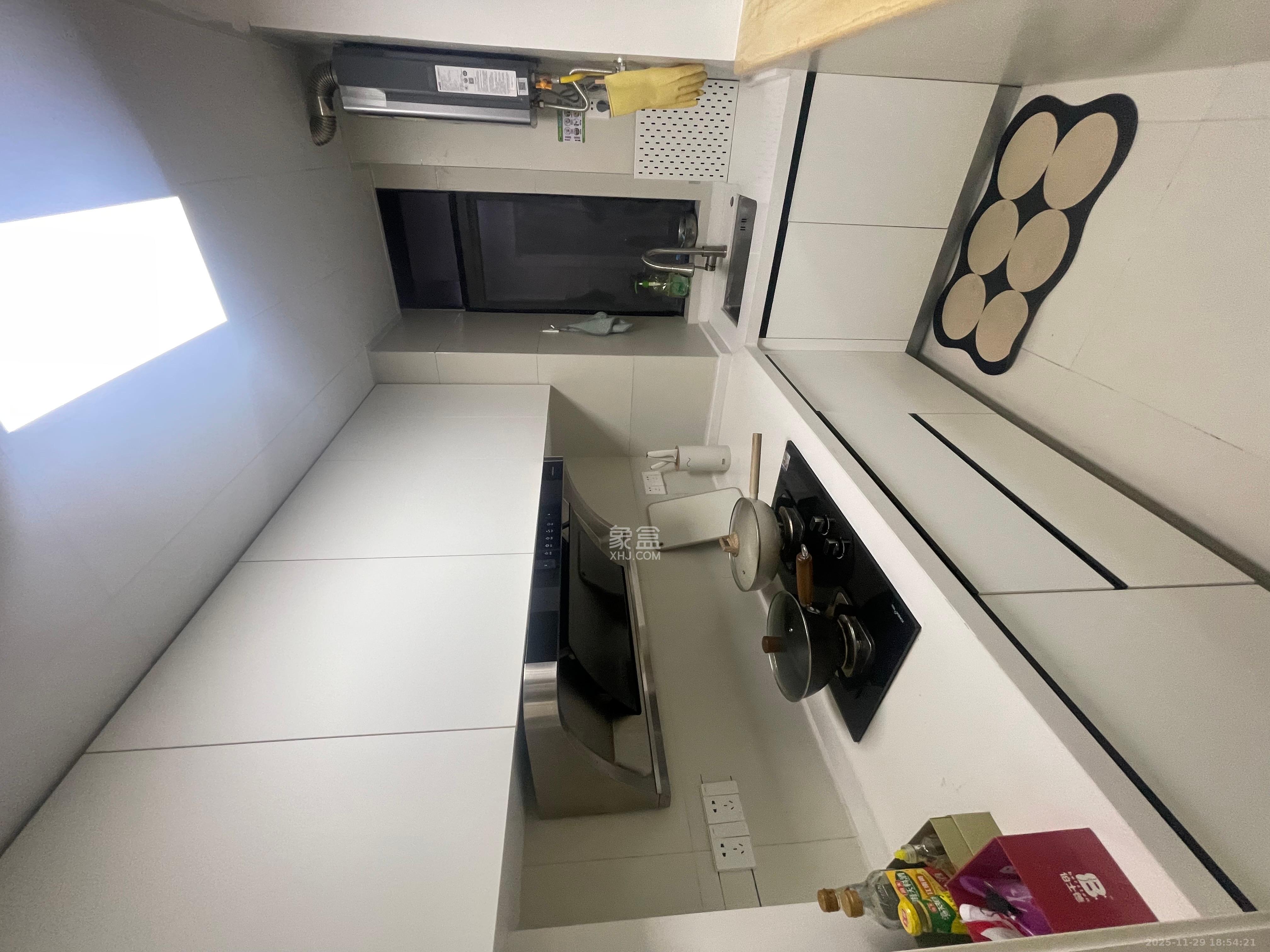 湘域城邦(湘域国际中心) 1室1厅1卫 2800.0元/月 湘域城邦(湘域国际中心) 1室1厅1卫 2800.0元/月室内图