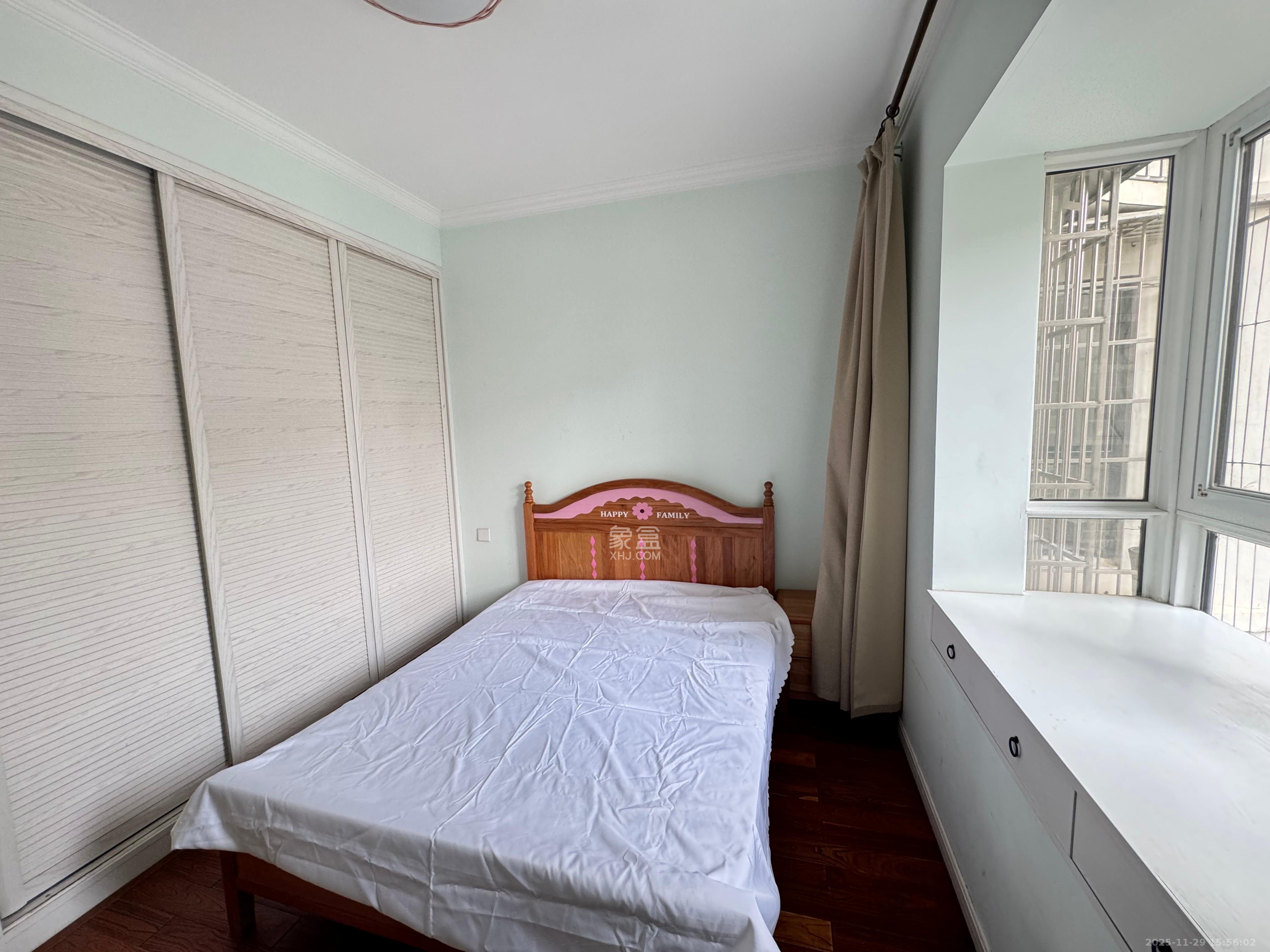 时代星城  3室2厅1卫    2200.0元/月室内图