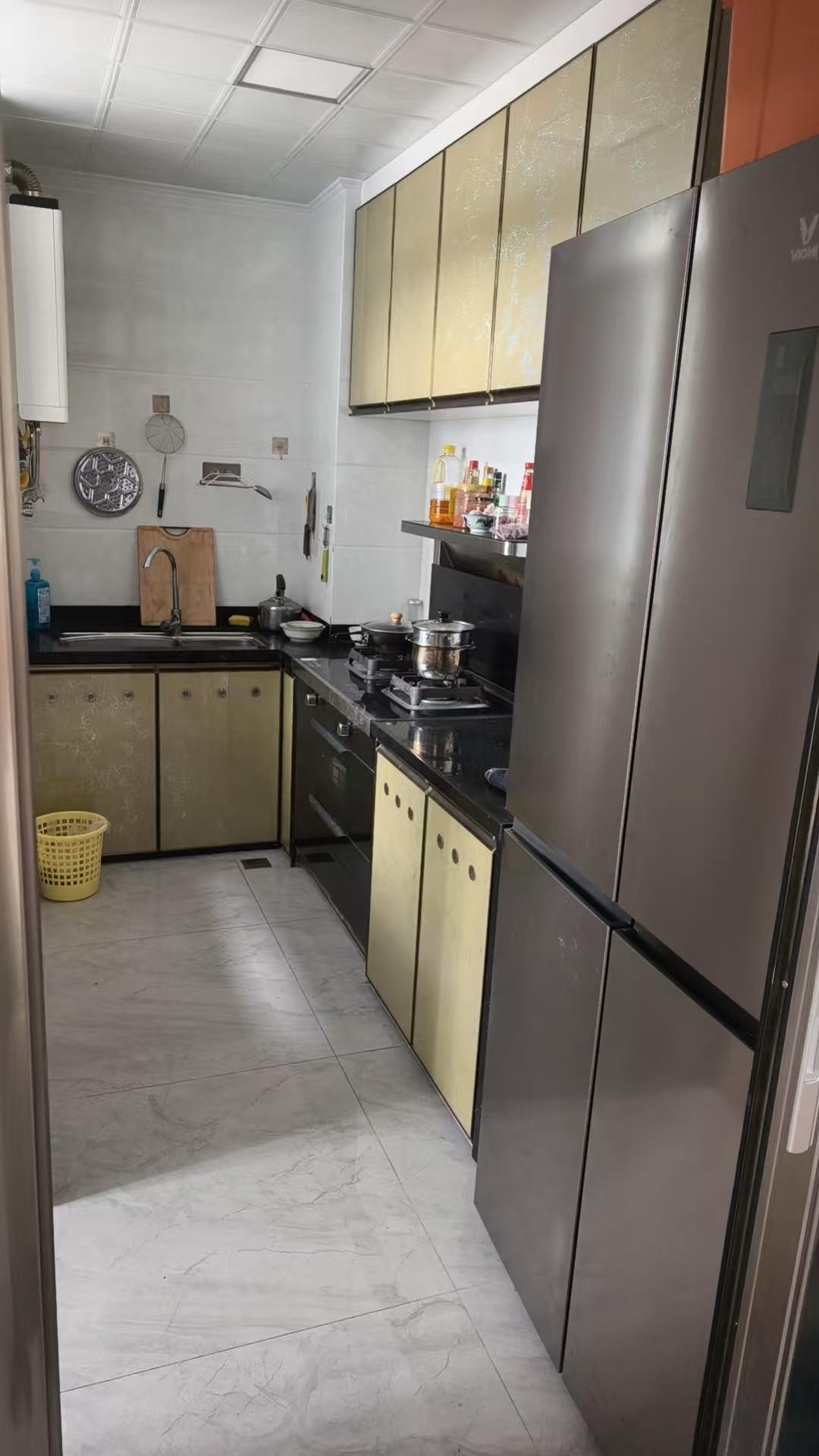 蓝海瑞园 1室0厅1卫 1800.0元/月 蓝海瑞园 1室0厅1卫 1800.0元/月室内图