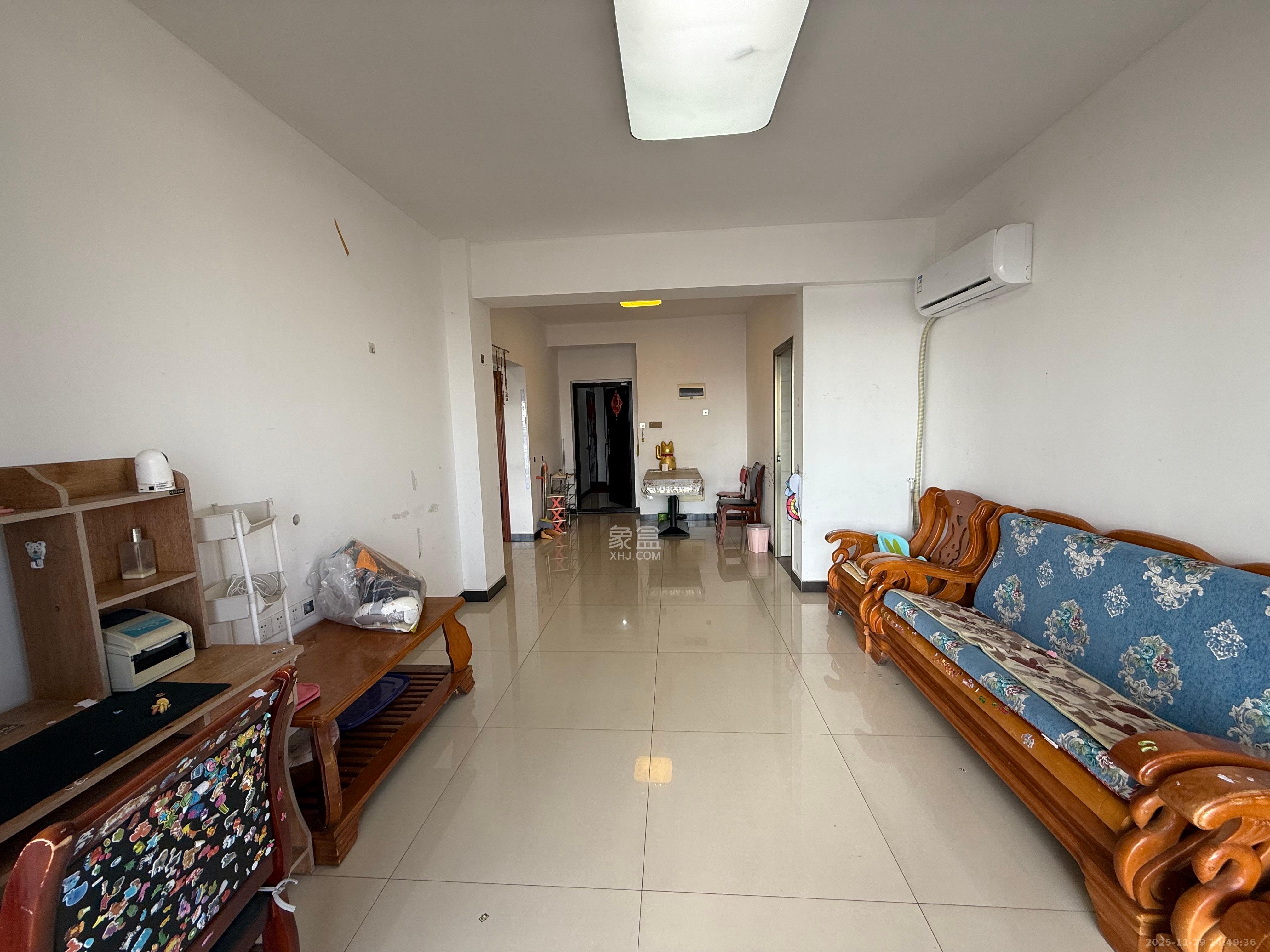 楚天世纪城西苑 2室1厅1卫 1700.0元/月 楚天世纪城西苑 2室1厅1卫 1700.0元/月室内图