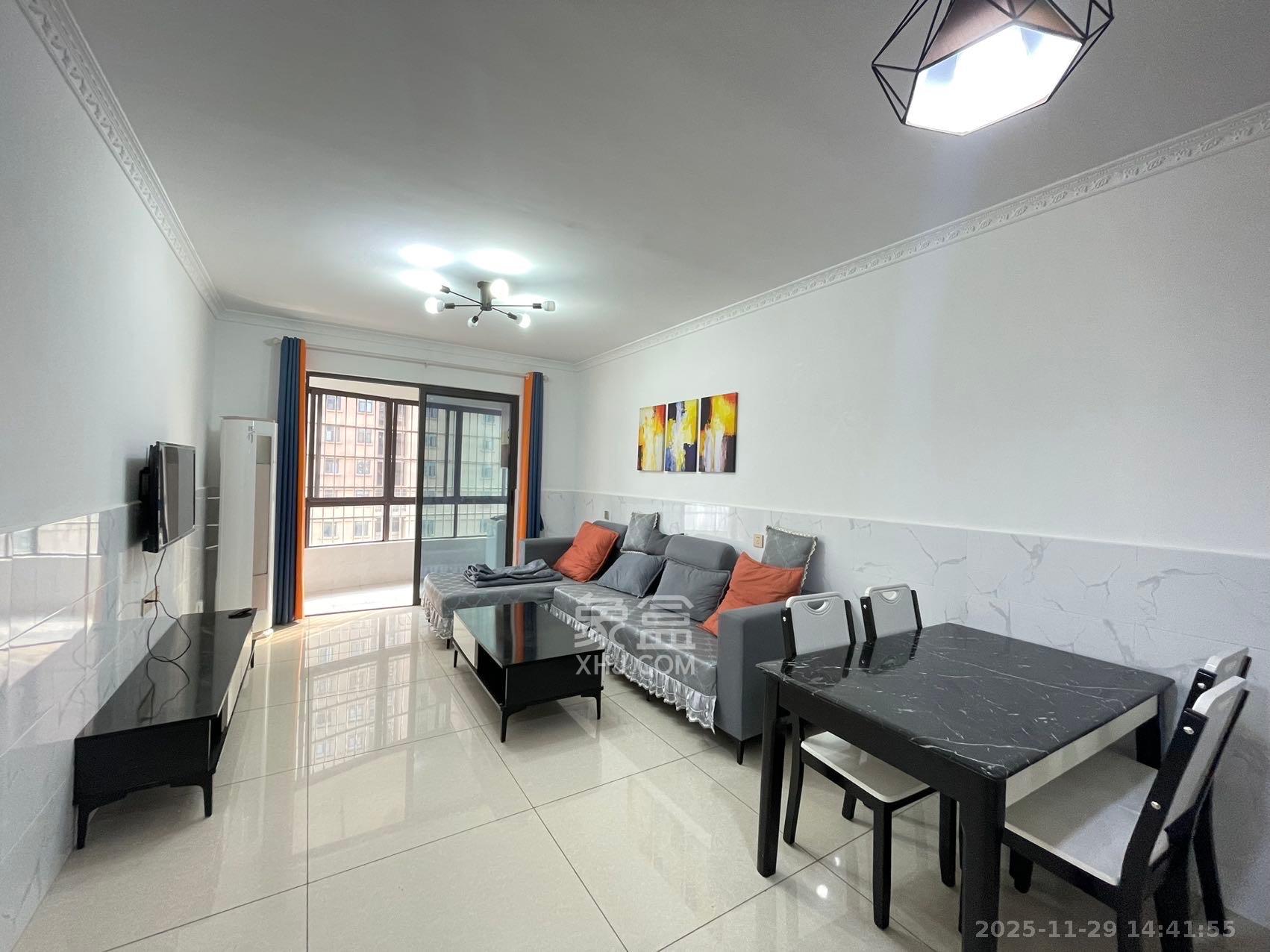 嘉雨兴园 2室1厅1卫 2500.0元/月 嘉雨兴园 2室1厅1卫 2500.0元/月室内图