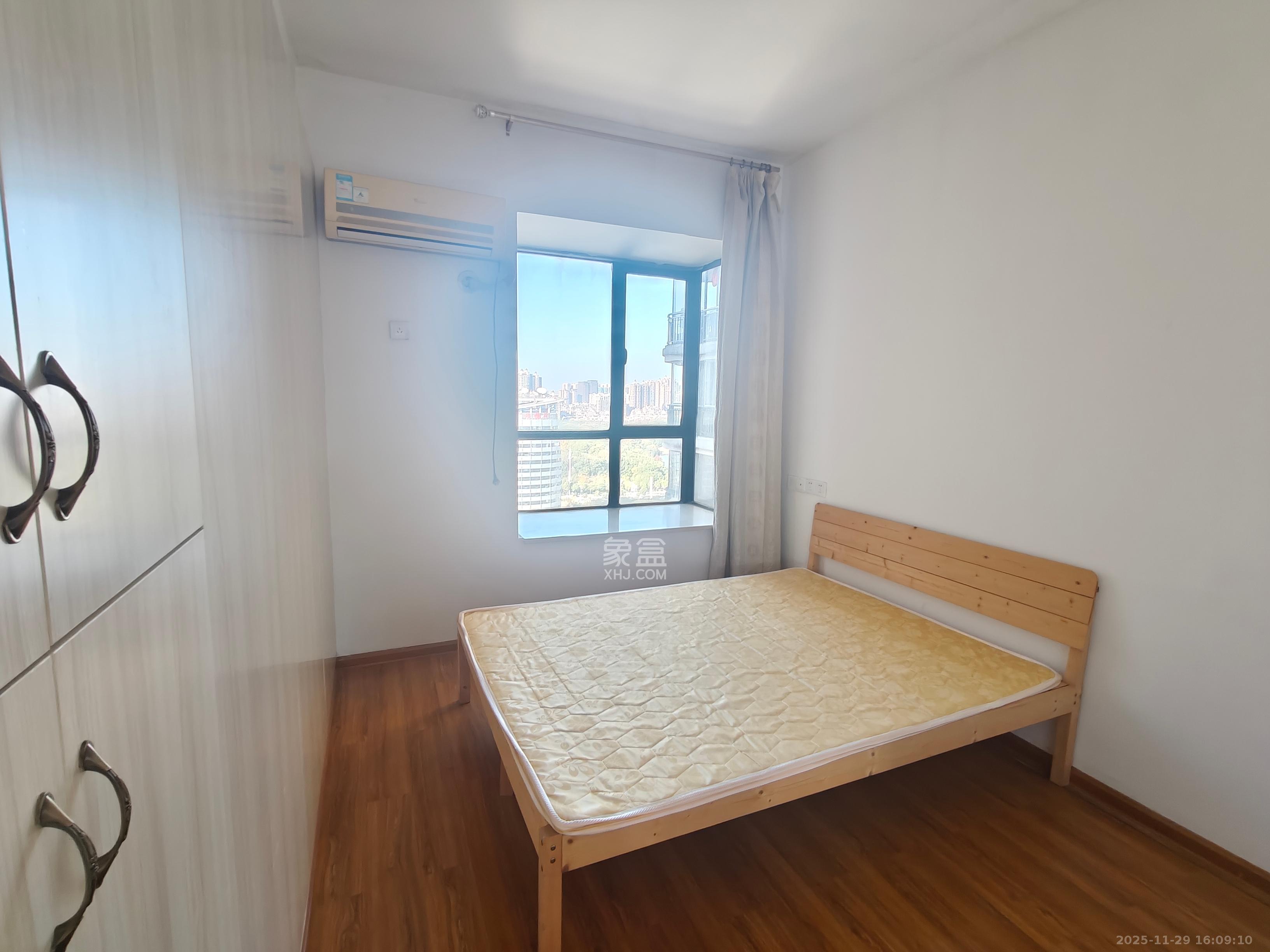 新城庭院  3室2厅2卫    50.8万室内图