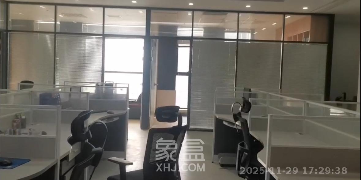 融科东南海   330.0㎡      15000.0元/月室内图