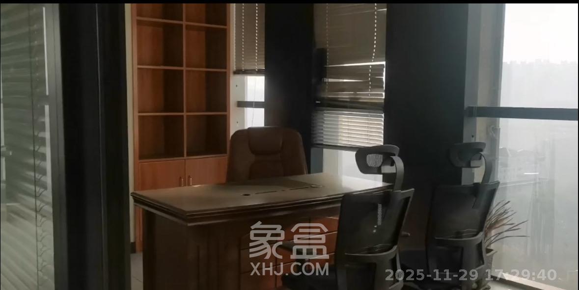 融科东南海   330.0㎡      15000.0元/月室内图