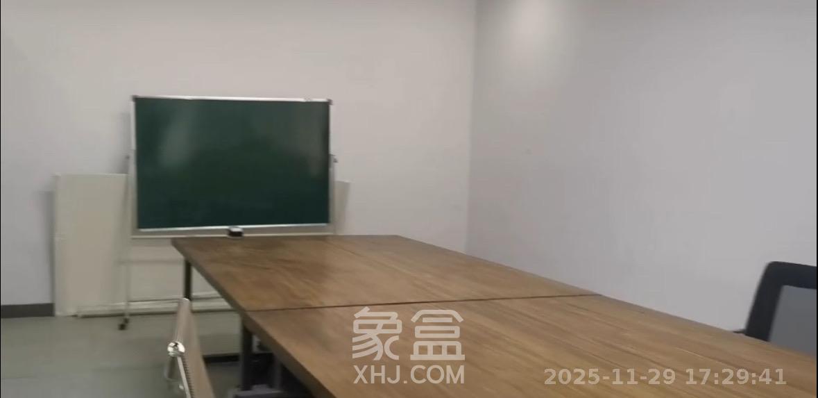 融科东南海   330.0㎡      15000.0元/月室内图