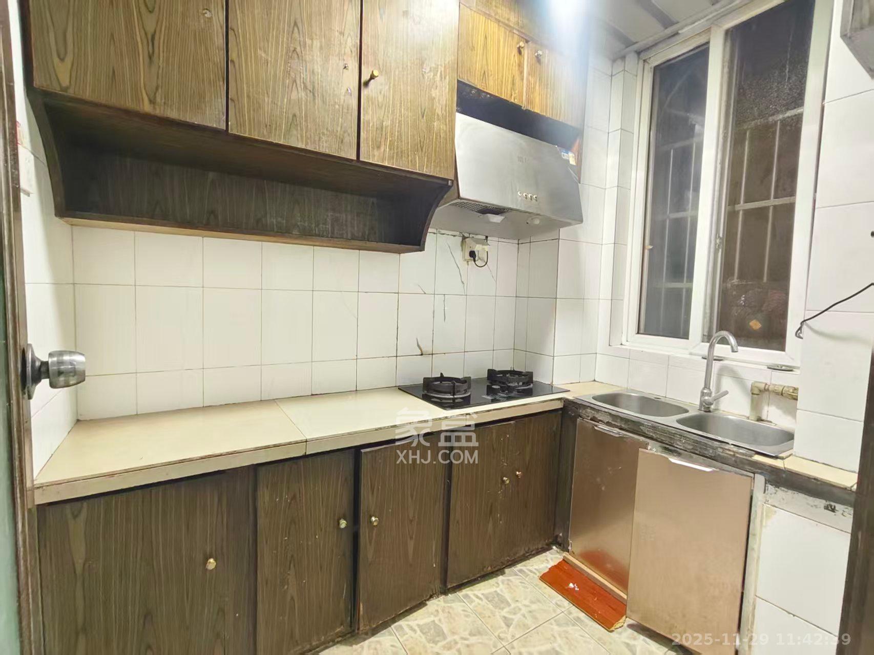 新桥家园 2室2厅1卫 1400.0元/月 新桥家园 2室2厅1卫 1400.0元/月室内图