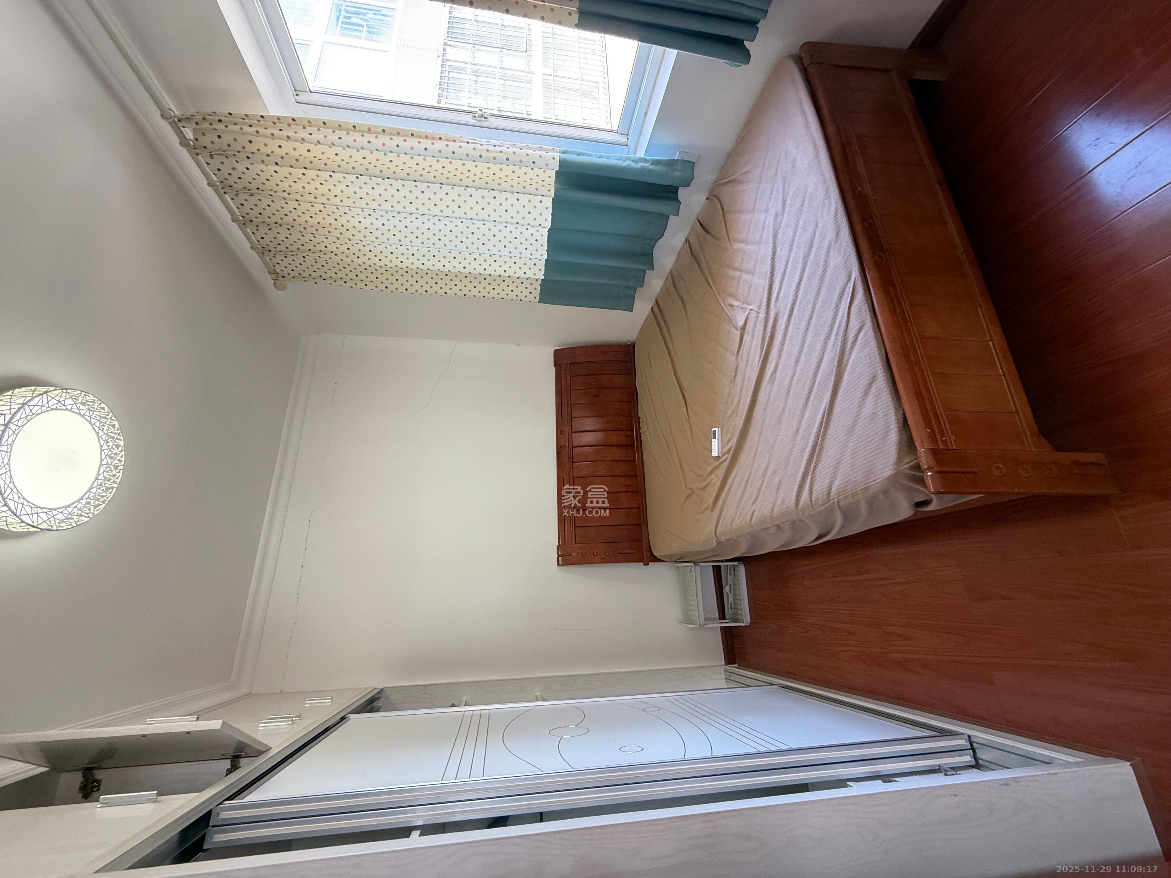 水映青山 1室1厅1卫 1900.0元/月 水映青山 1室1厅1卫 1900.0元/月室内图