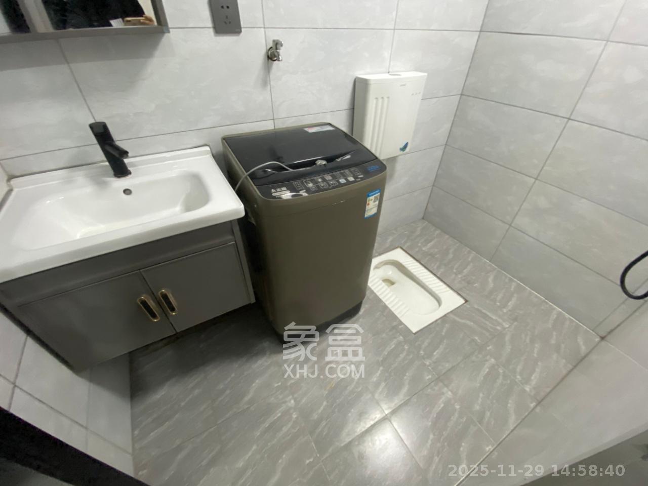 碧桂园印象  1室1厅1卫    1600.0元/月室内图