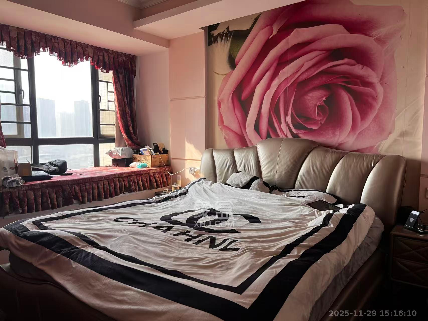 天元涉外桃园  4室2厅2卫    3000.0元/月室内图