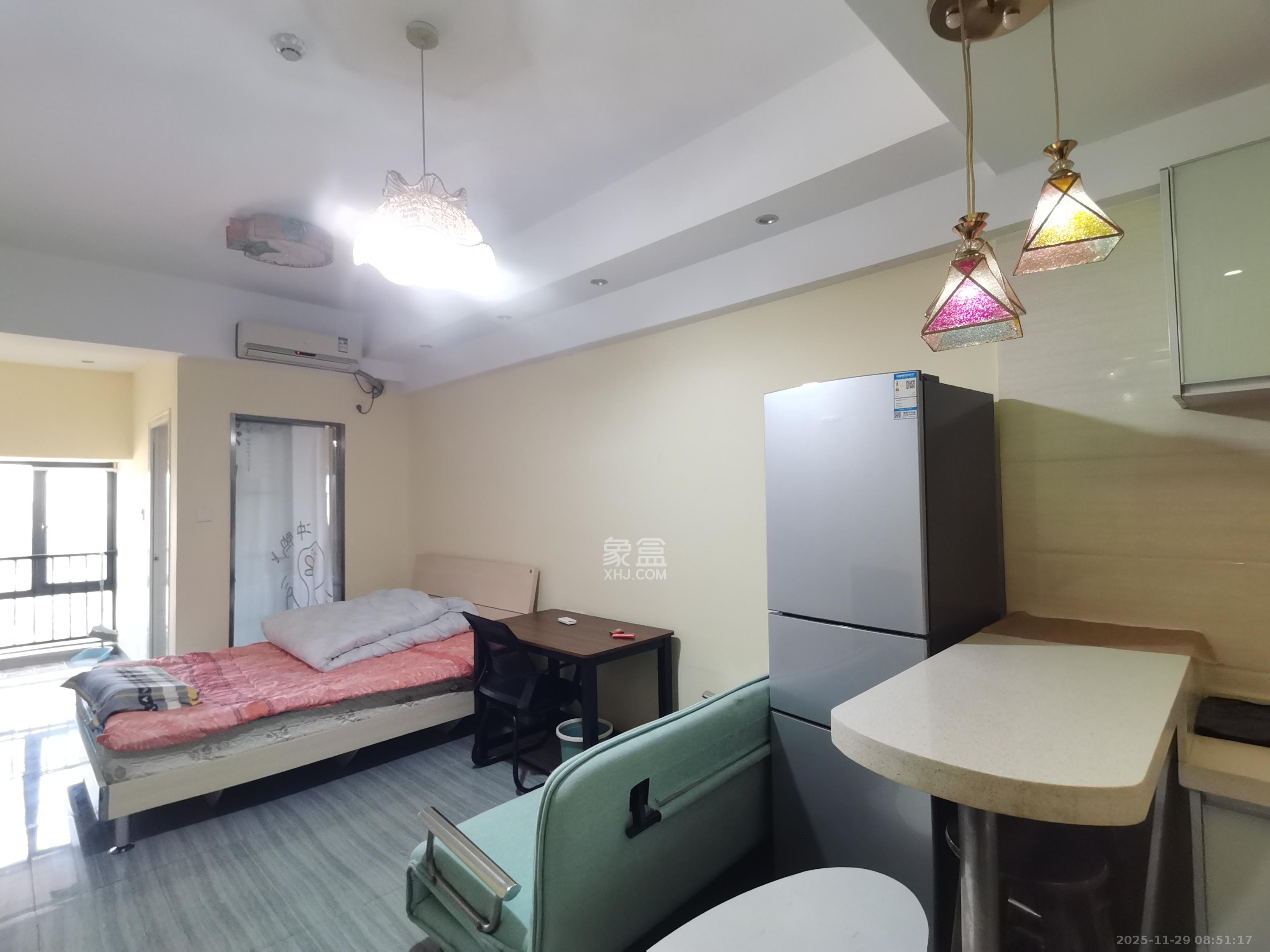 中建芙蓉嘉苑 1室1厅1卫 1350.0元/月 中建芙蓉嘉苑 1室1厅1卫 1350.0元/月室内图