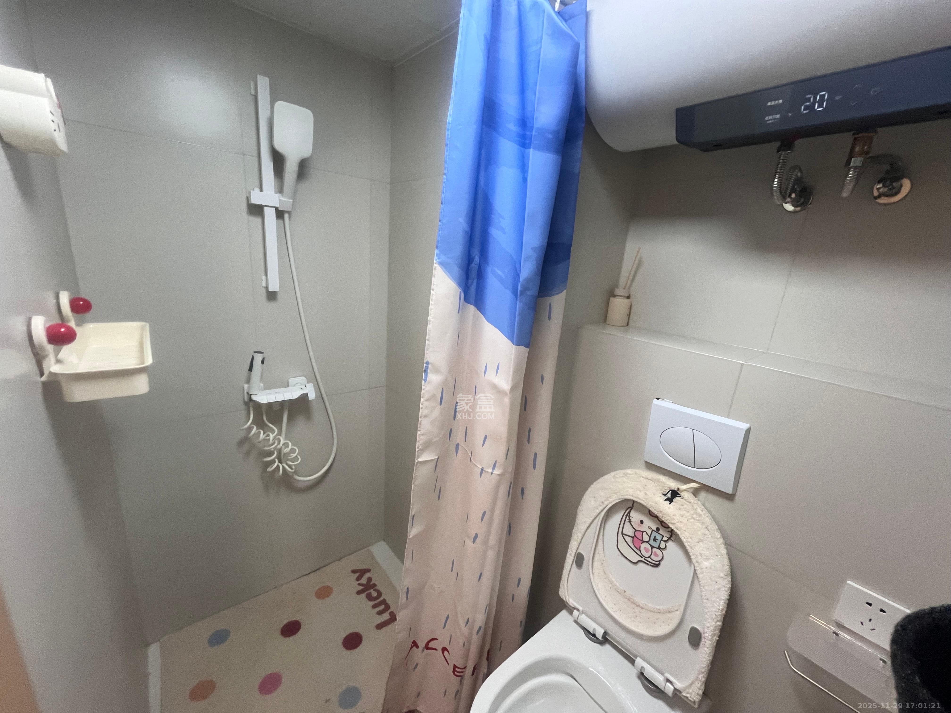 卓越江岸 2室1厅1卫 2600.0元/月 卓越江岸 2室1厅1卫 2600.0元/月室内图