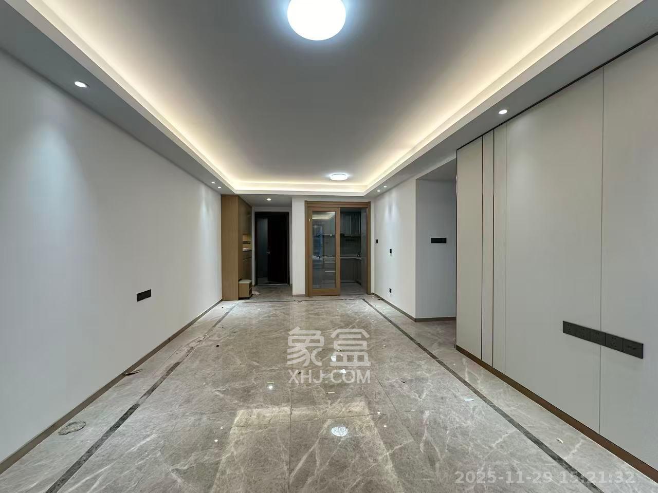 旭辉雨花郡 3室2厅2卫 3800.0元/月 旭辉雨花郡 3室2厅2卫 3800.0元/月室内图