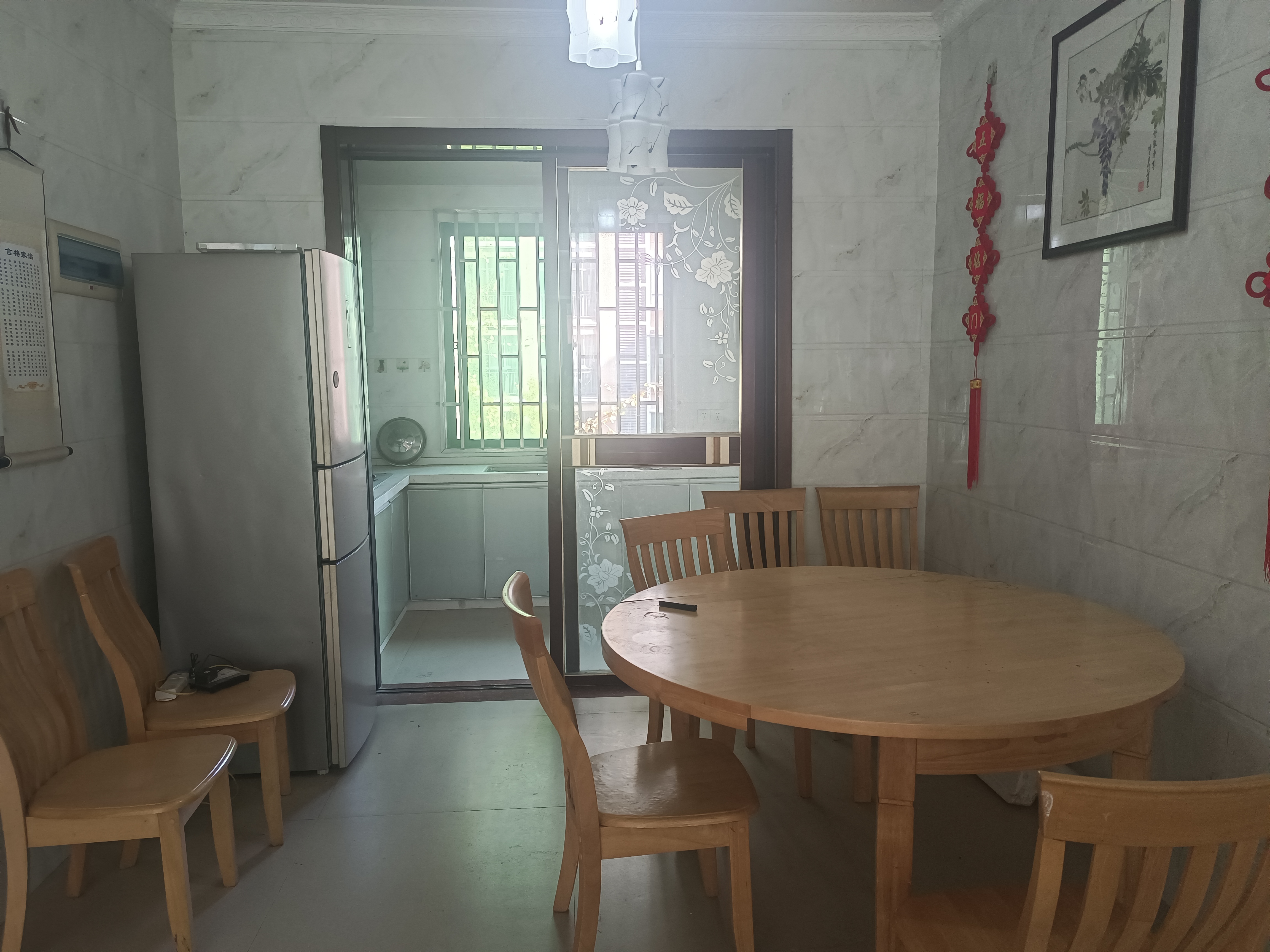 水映豪廷（一，二，三期）  3室2厅2卫    2200.0元/月室内图