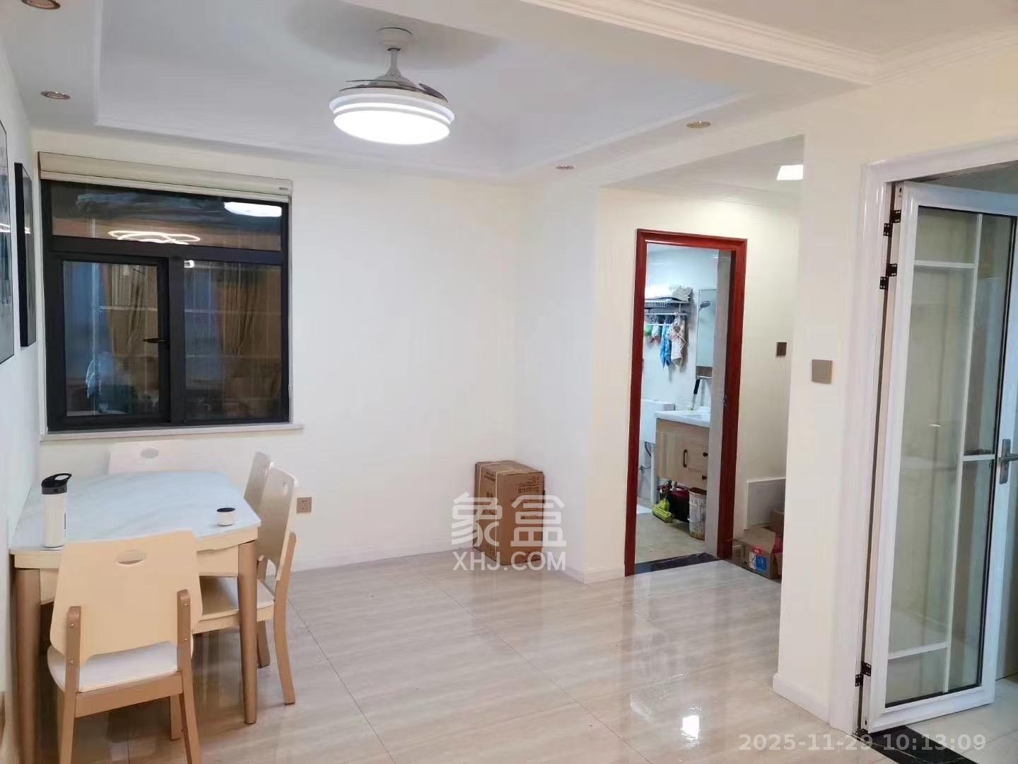 天元涉外桃园  3室2厅2卫    2800.0元/月室内图