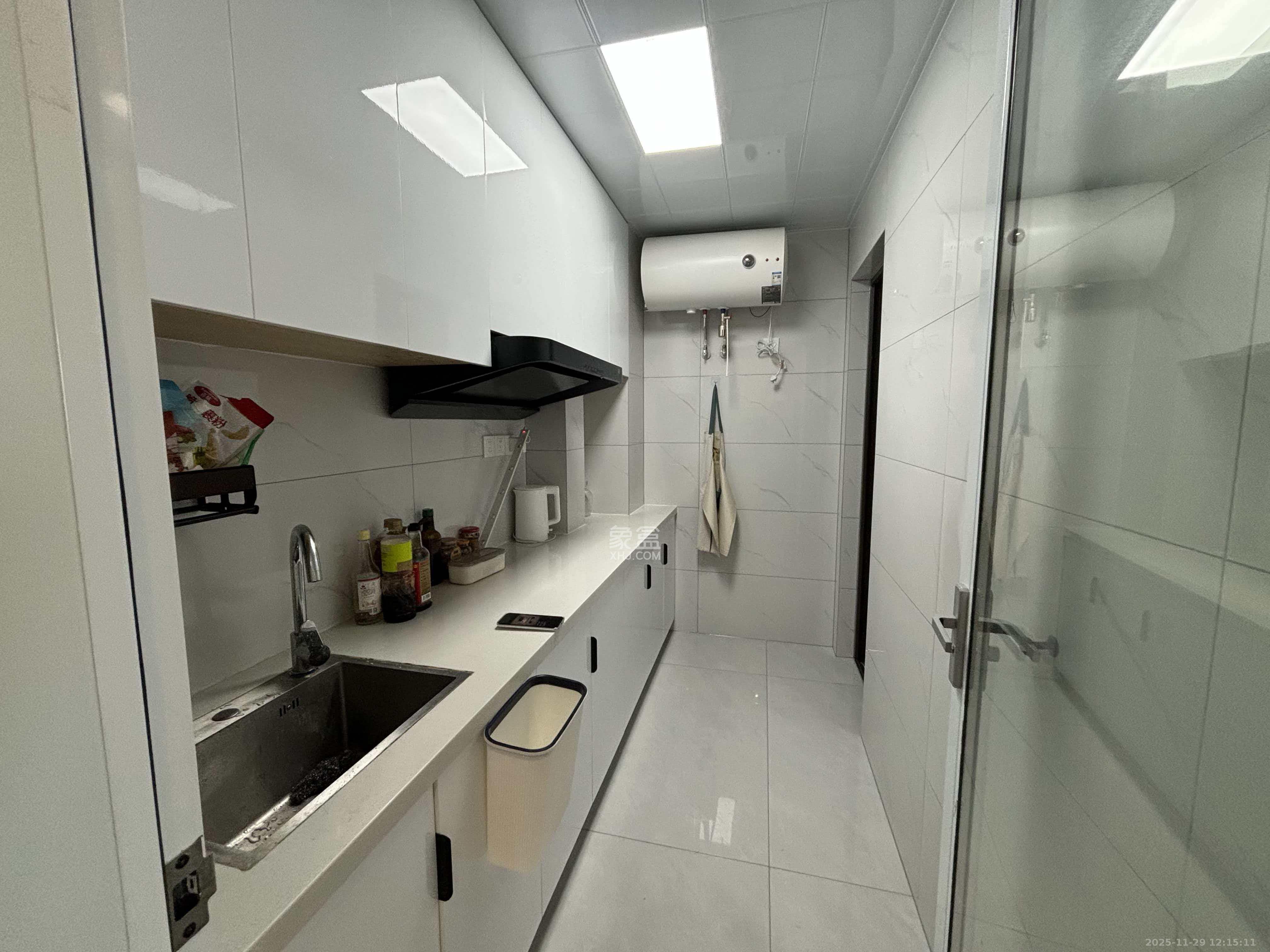 蓝光雍锦半岛   65.41㎡      1900.0元/月室内图