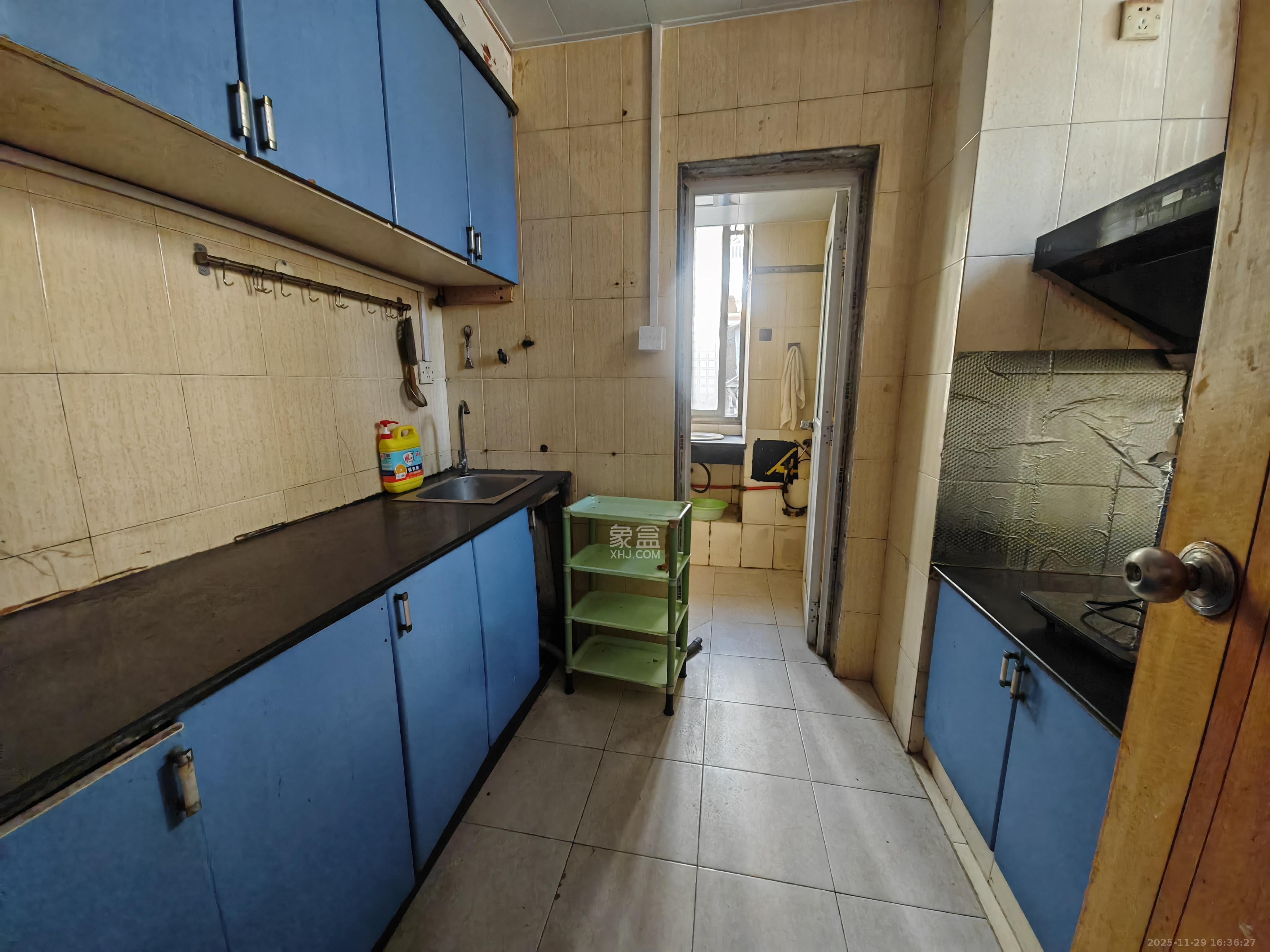 红旗区四片 2室1厅1卫 1600.0元/月 红旗区四片 2室1厅1卫 1600.0元/月室内图