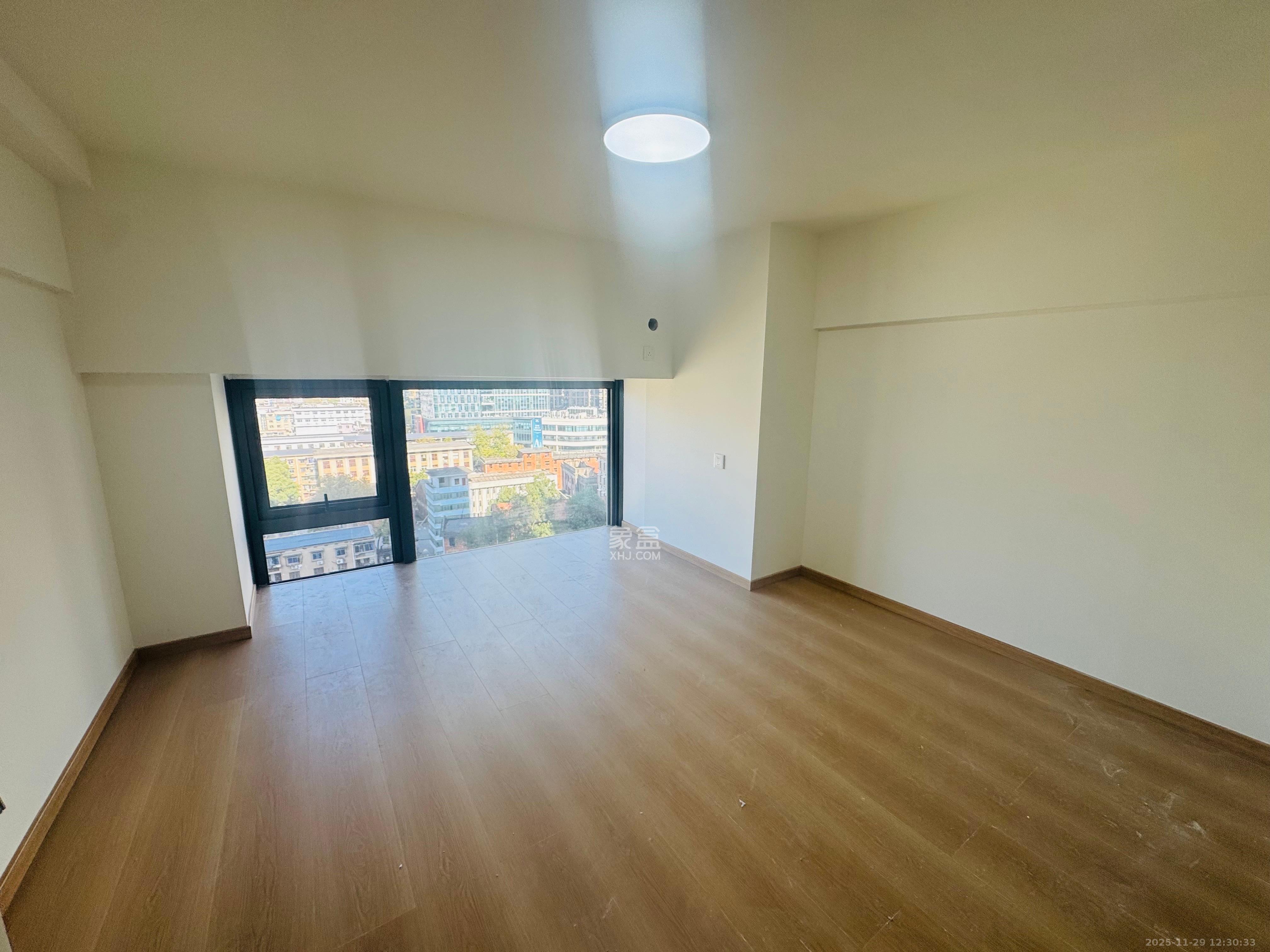 建发养云   39.0㎡      3000.0元/月室内图