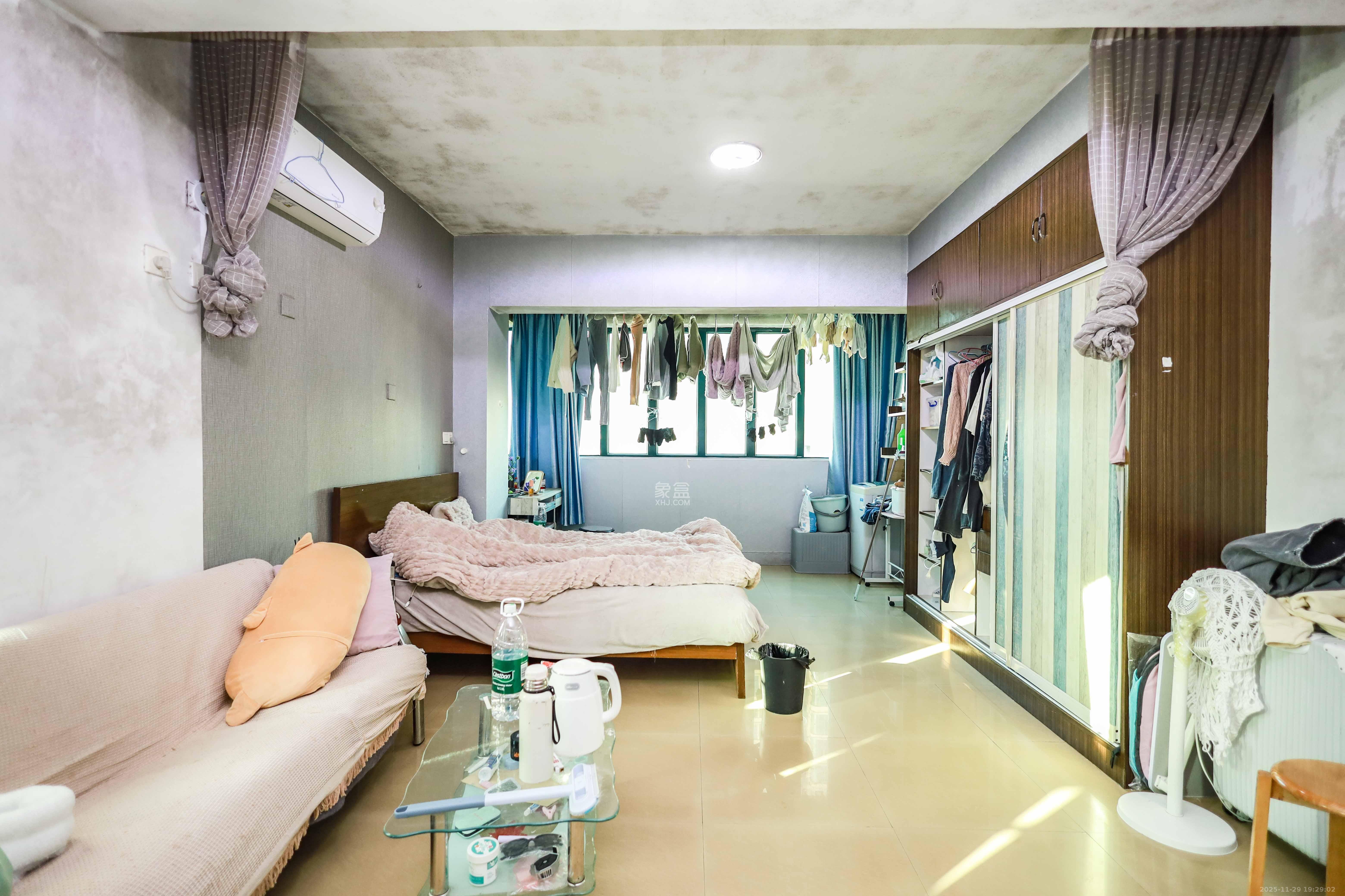 咸嘉新村嘉和苑  1室1厅1卫    52.0万