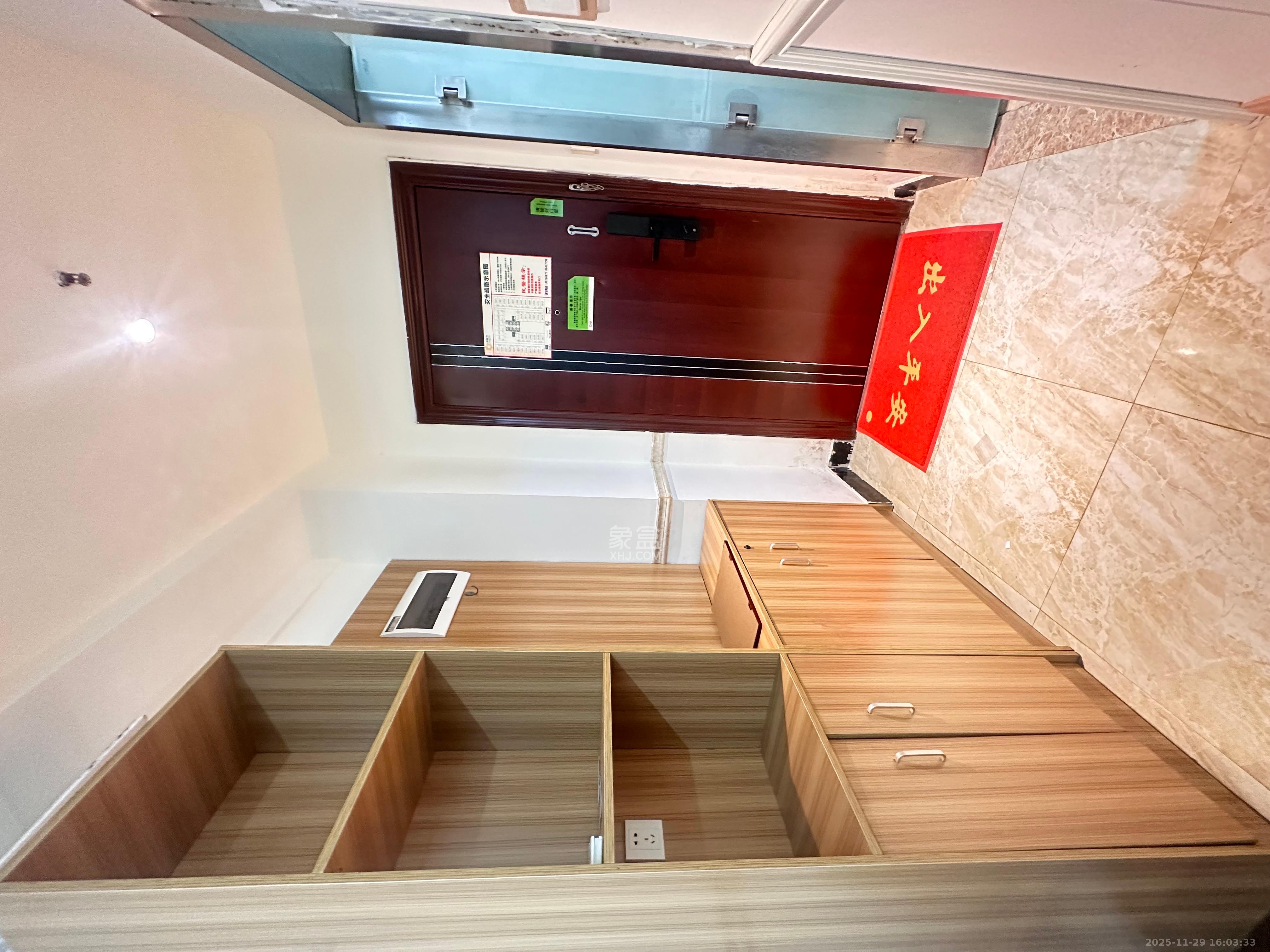 建发汇金国际   44.01㎡      1300.0元/月室内图