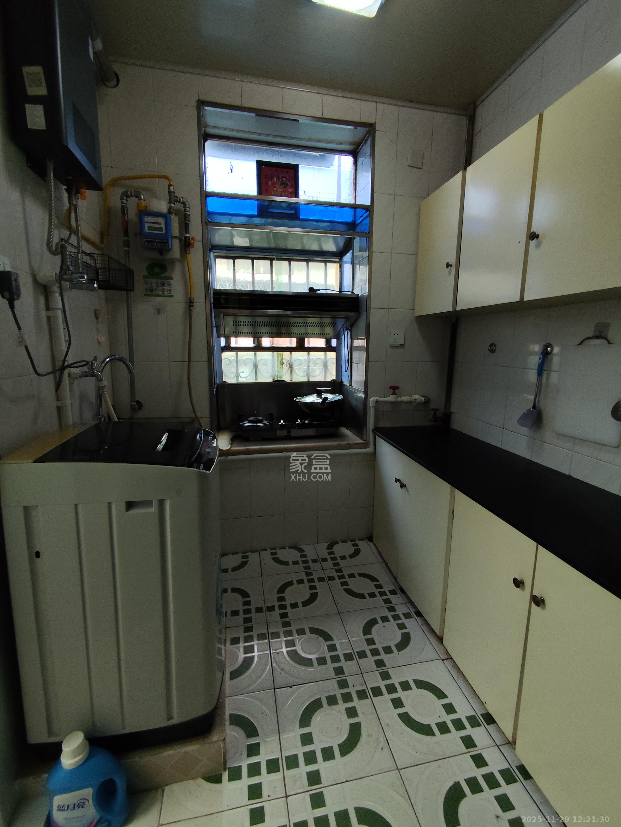 五一东村  1室1厅1卫    1400.0元/月室内图