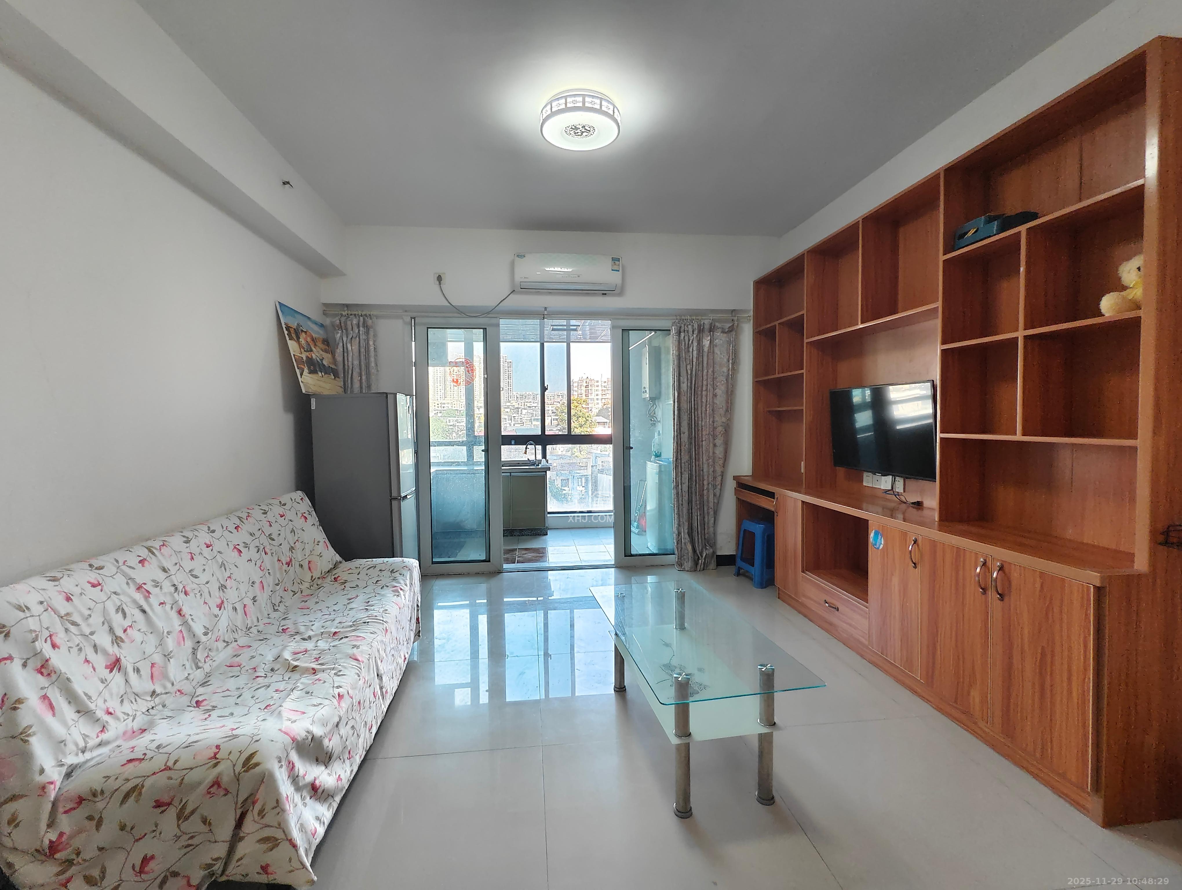 山水湾  1室1厅1卫    1200.0元/月