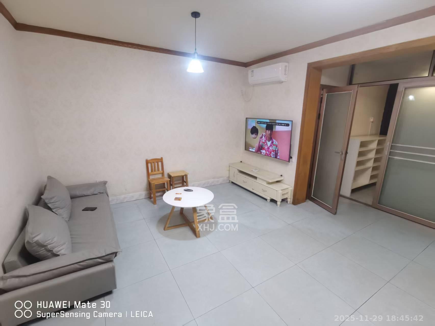 狮子山二片  2室2厅1卫    1600.0元/月