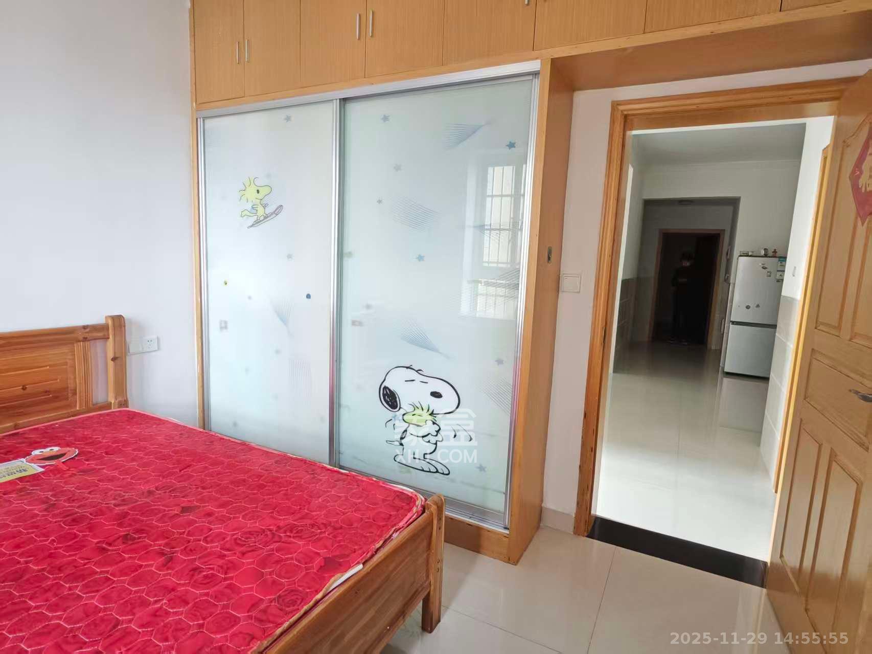 长沙县gp小区  1室2厅2卫    111.0元/月