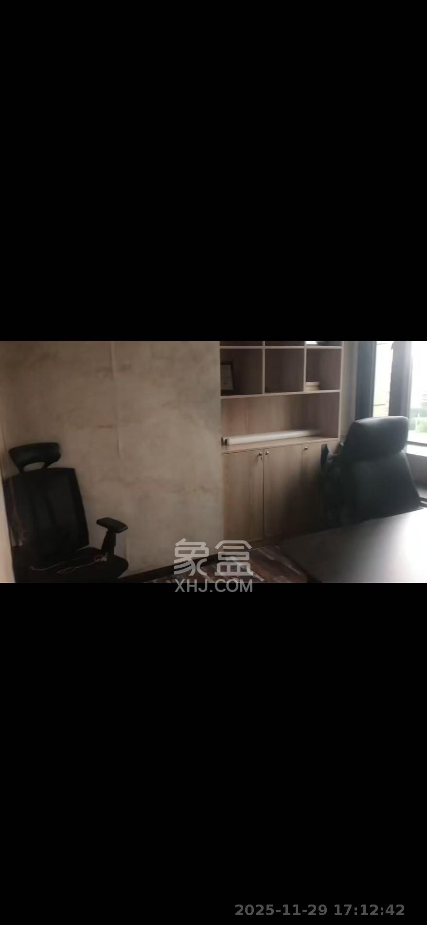 创谷国家广告产业园   120.0㎡      3960.0元/月室内图