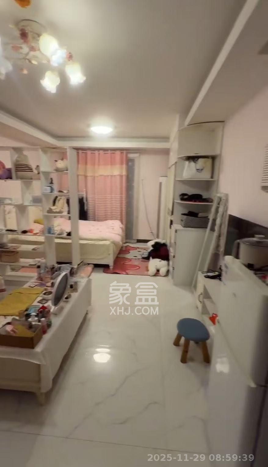 天鸿天府（天鸿中央大院）  1室1厅1卫    1500.0元/月室内图