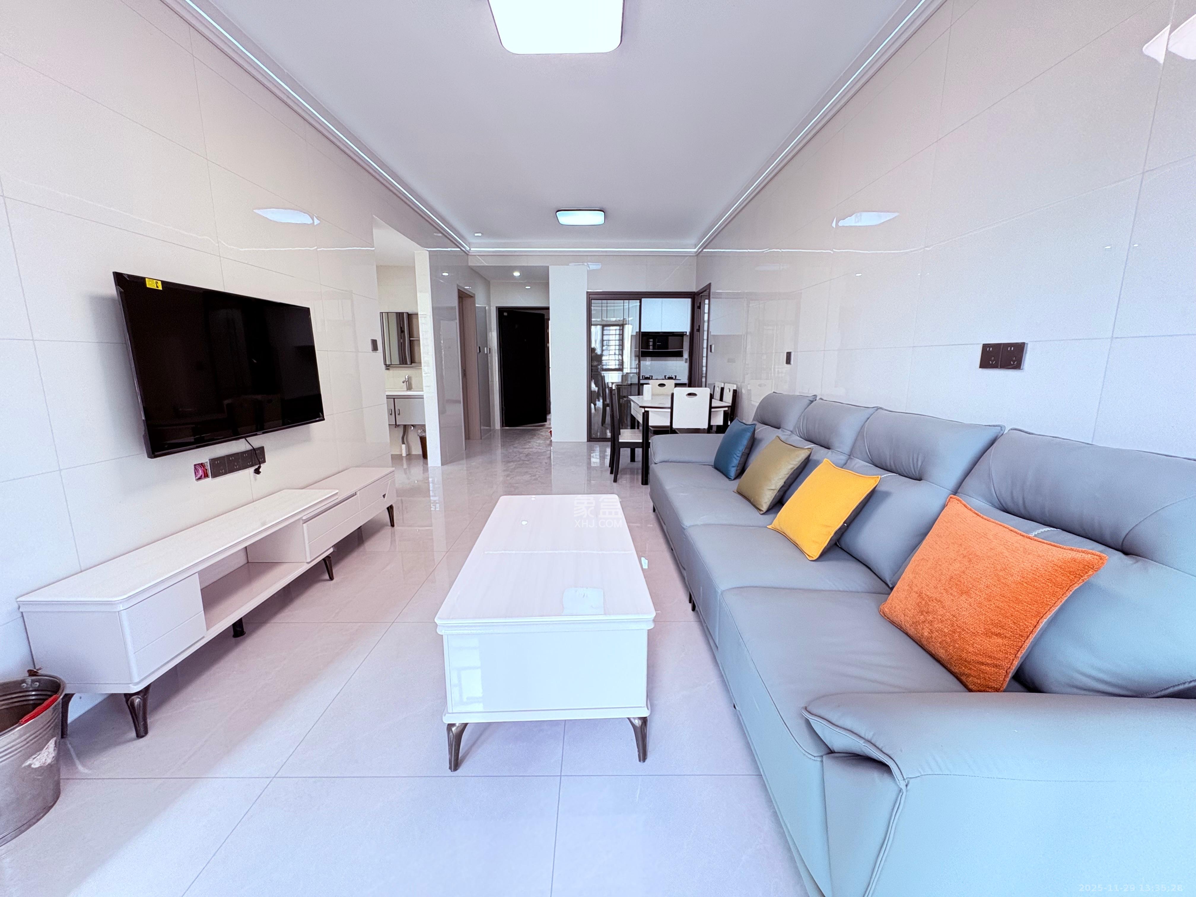 山月嘉园 1室0厅0卫 2200.0元/月 山月嘉园 1室0厅0卫 2200.0元/月室内图