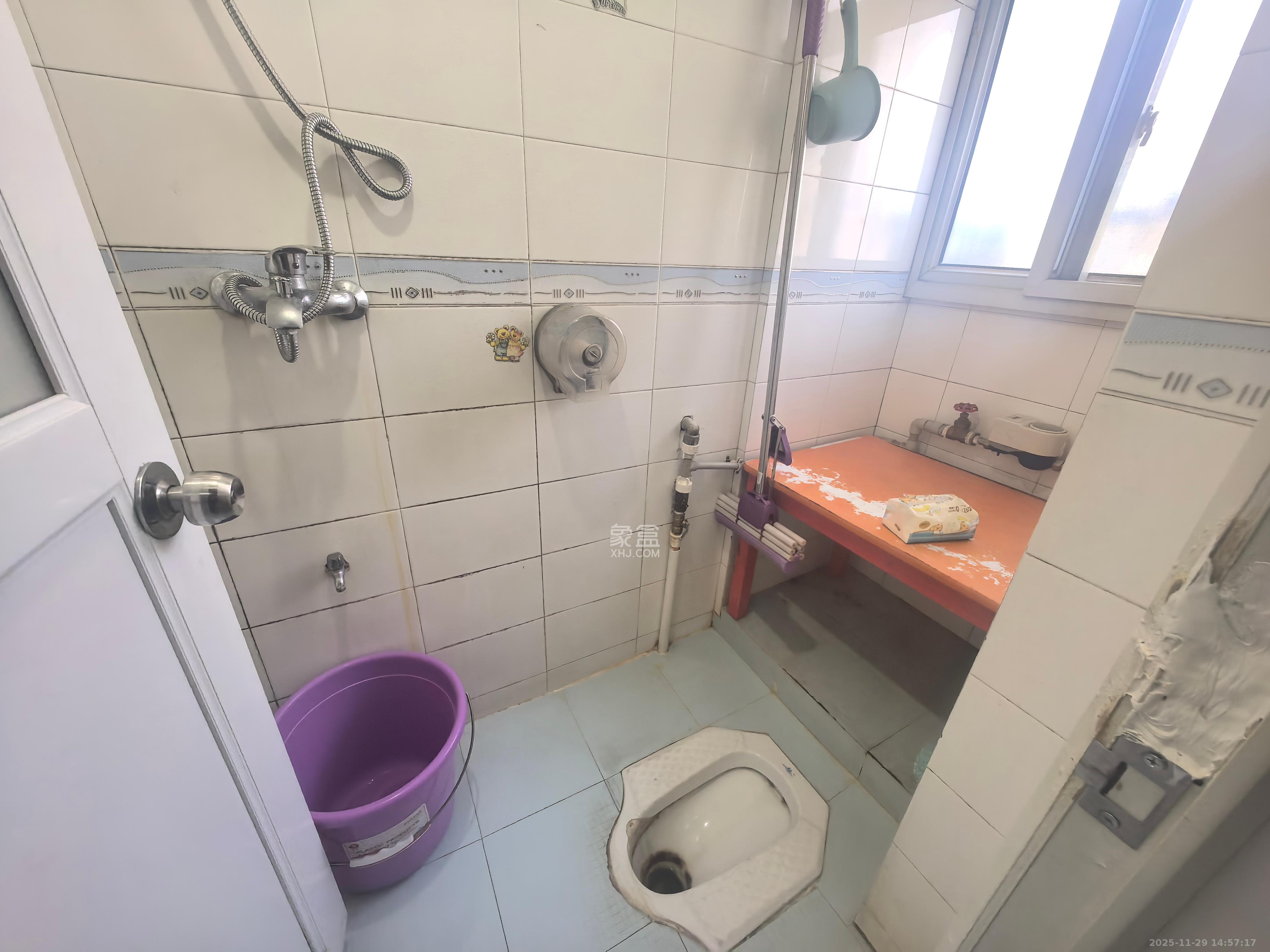 省水院宿舍  1室2厅1卫    2000.0元/月室内图