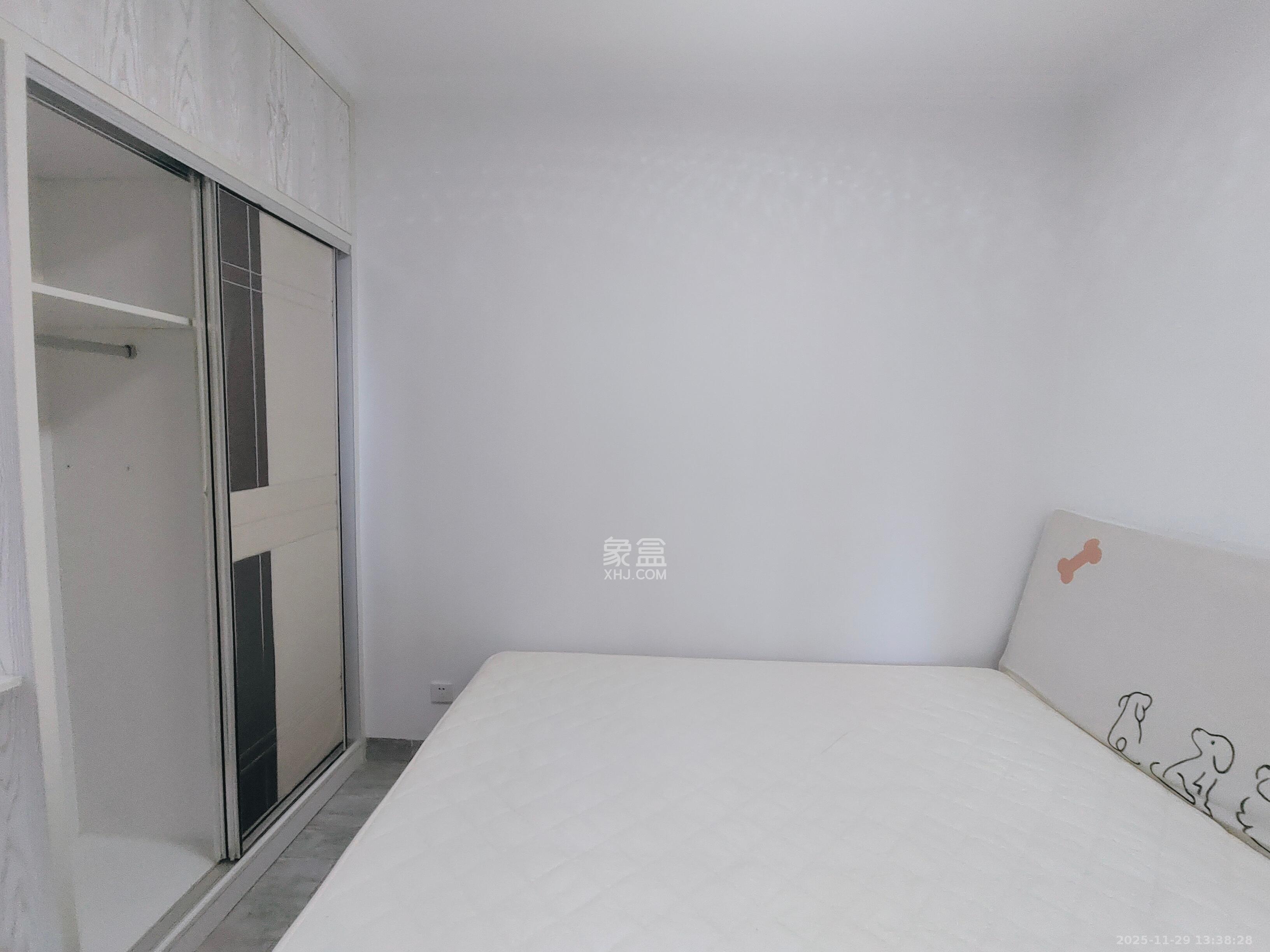 康桥长郡 3室2厅1卫 2000.0元/月 康桥长郡 3室2厅1卫 2000.0元/月室内图