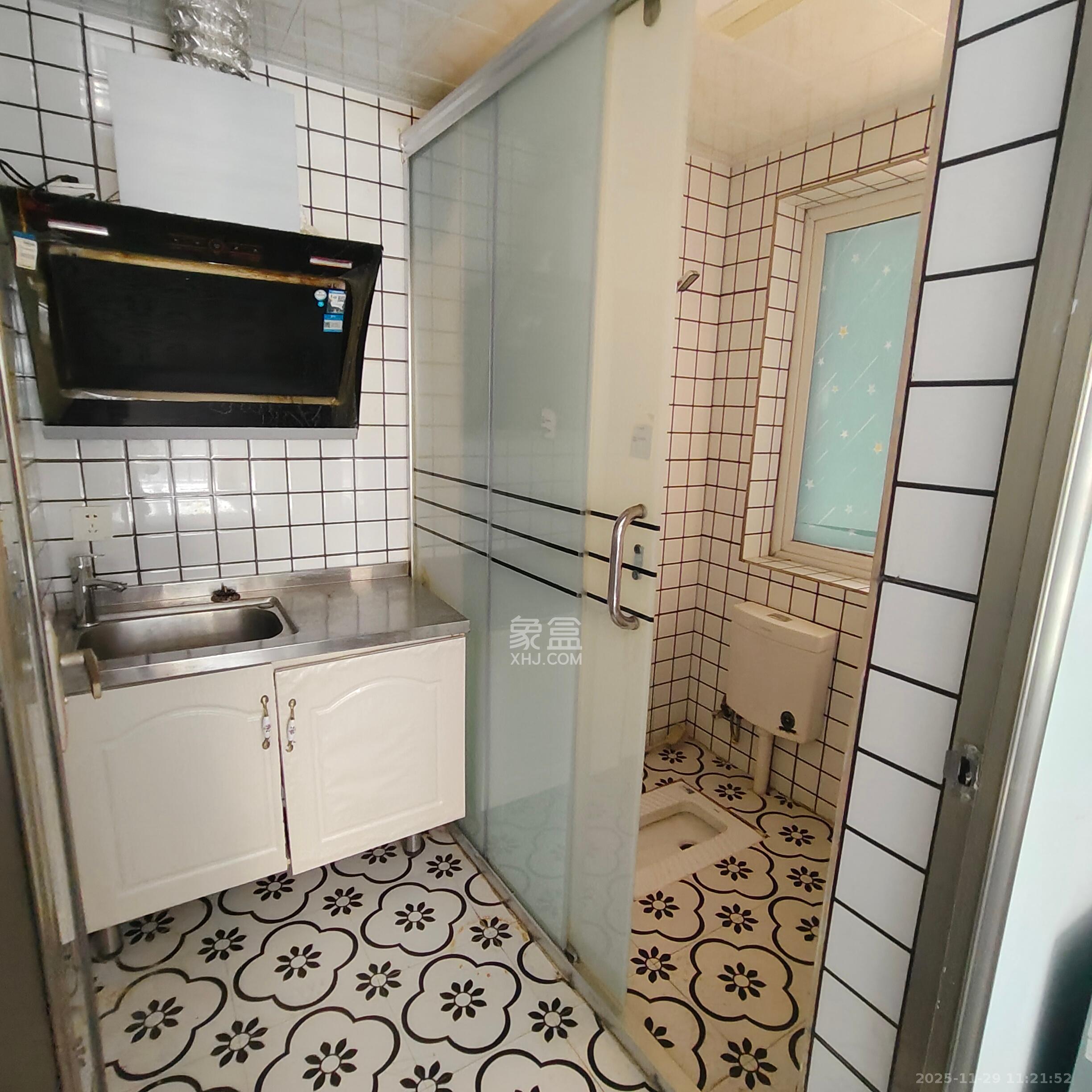 楚天世纪城西苑  1室0厅1卫    650.0元/月室内图