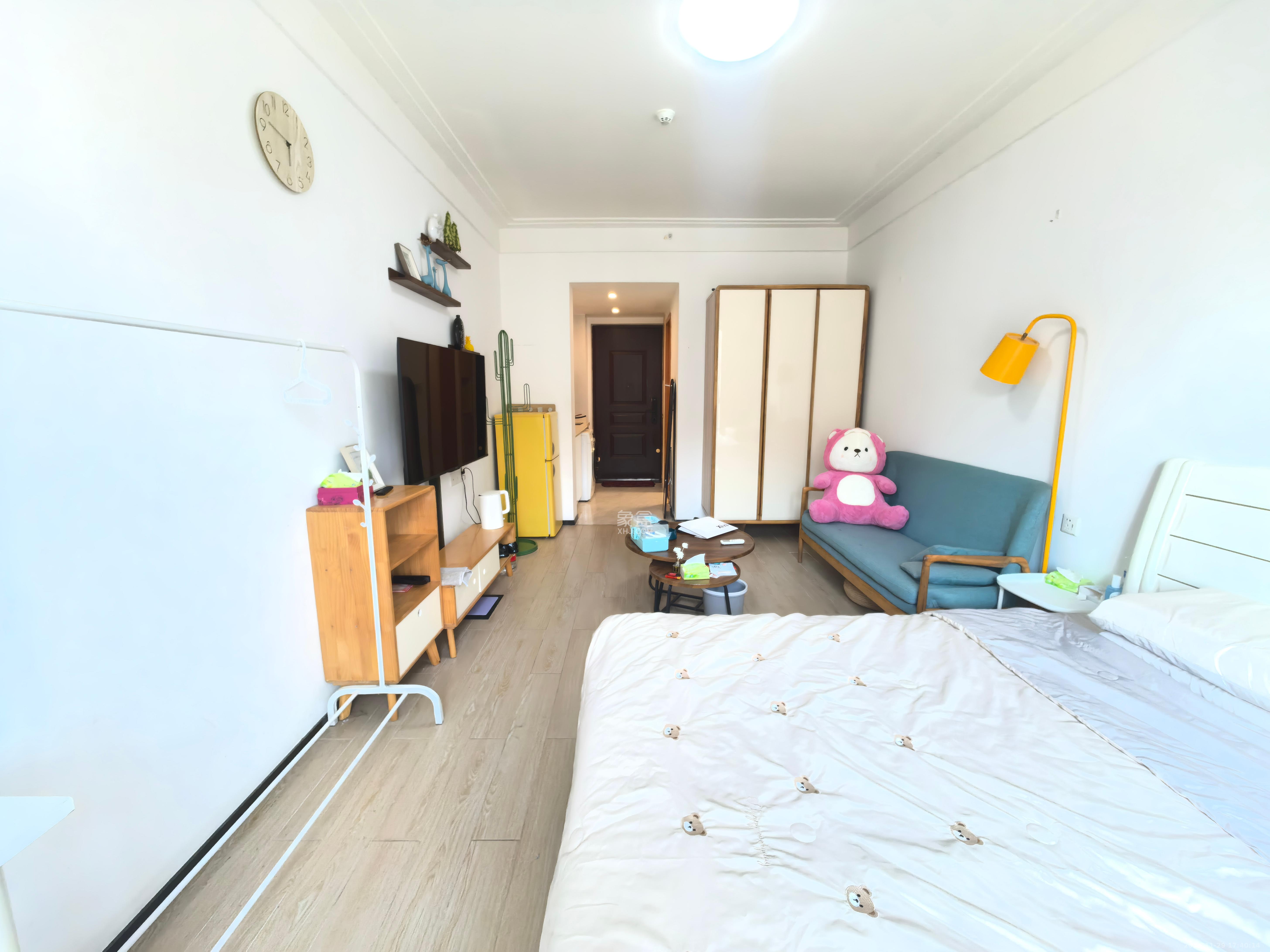 中海国际二期  1室1厅1卫    1000.0元/月室内图