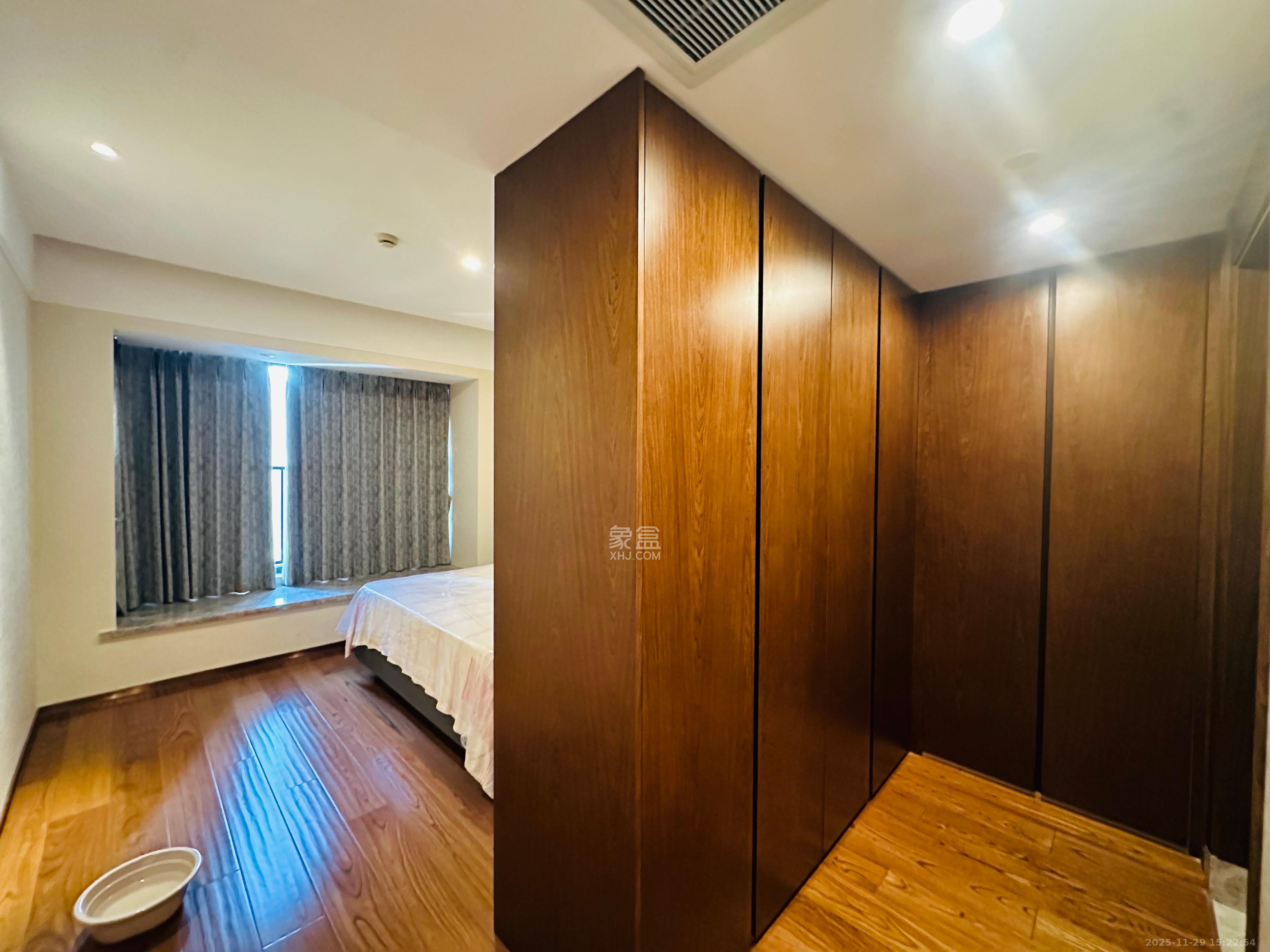 万科里金域滨江 1室0厅0卫 6500.0元/月 万科里金域滨江 1室0厅0卫 6500.0元/月室内图